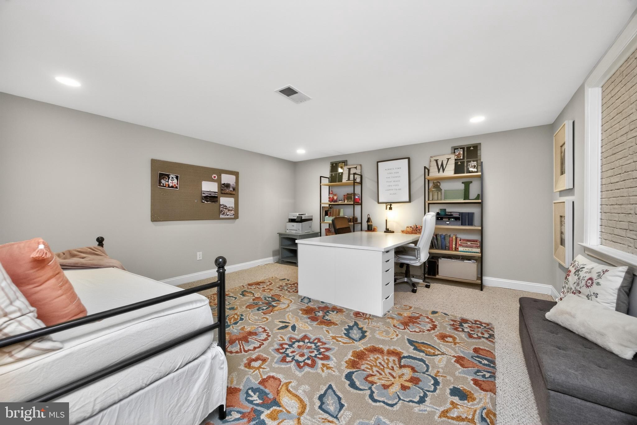 AVONLEA - Residential
