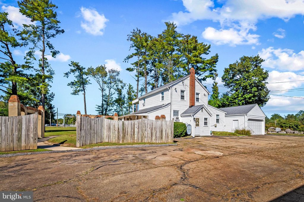 Photo of 315 Brick Church Road, DAVIDSONVILLE, MD 21035 (MLS # MDAA2127820)
