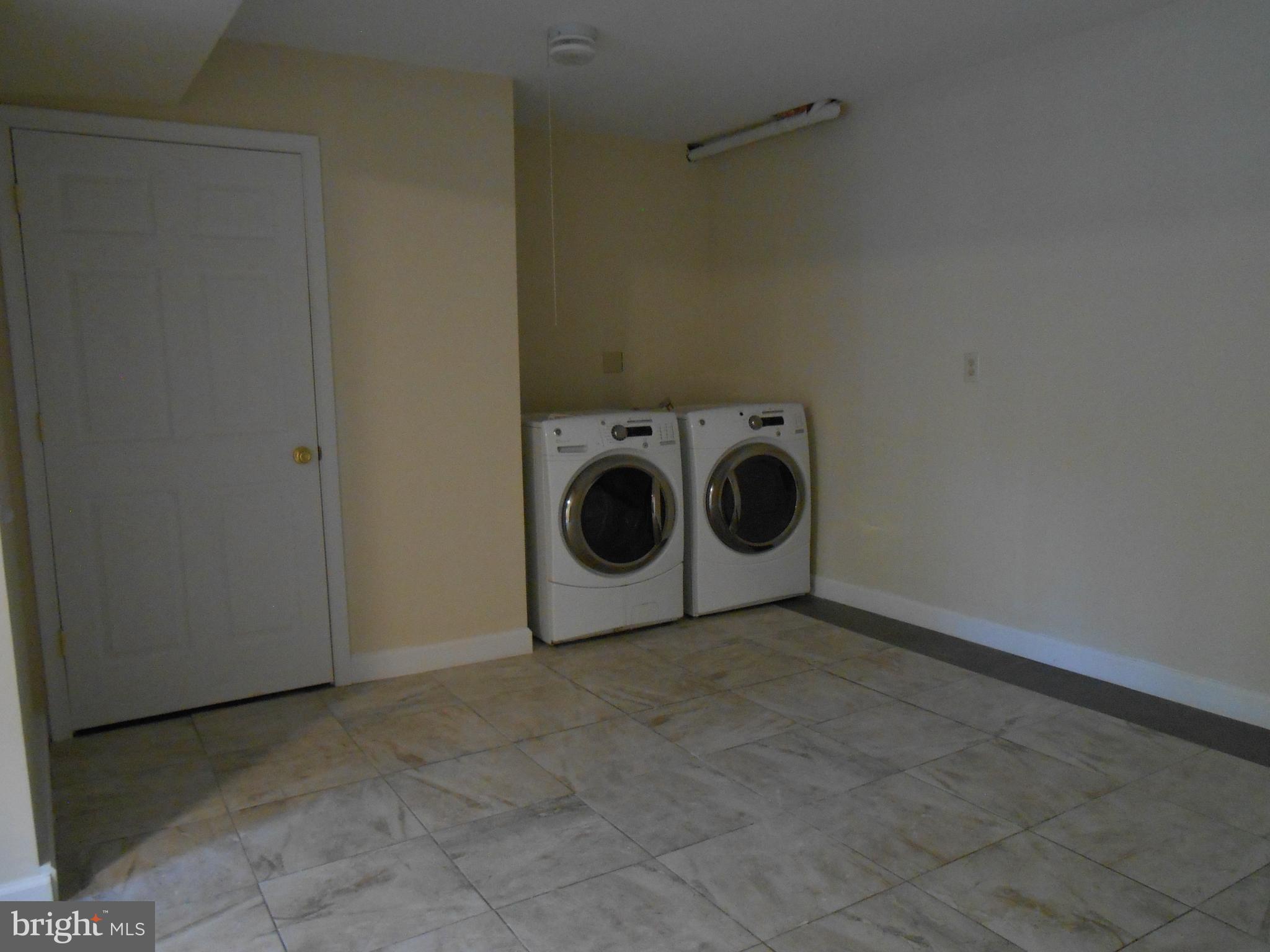 CHESAPEAKE RANCH ESTATES - Residential Lease