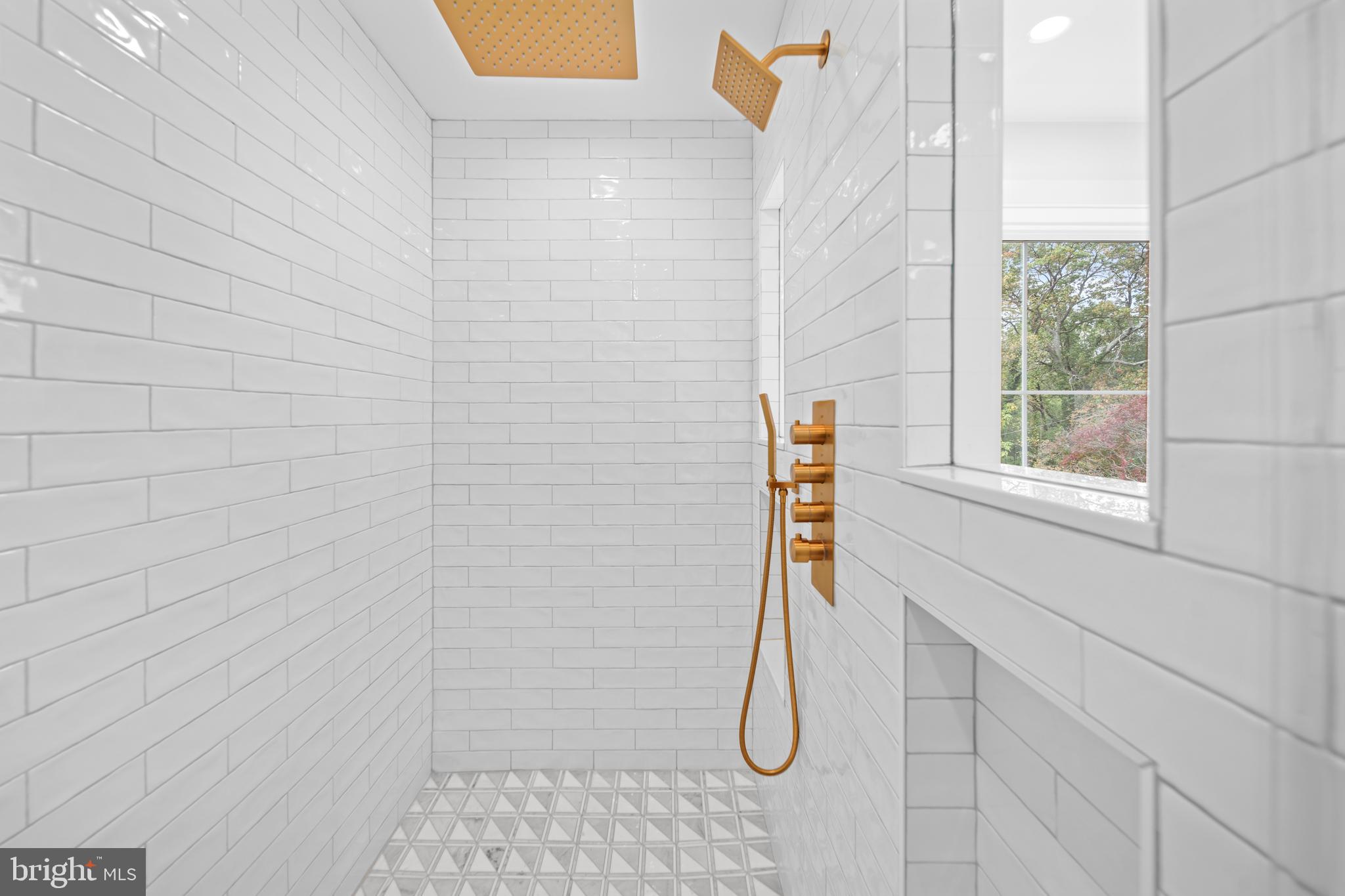 TAKOMA PARK - Residential