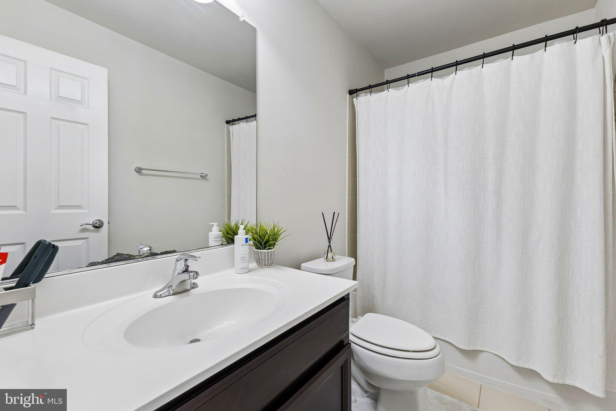 CHERRY HILL CROSSING CONDOMINIUM - Residential