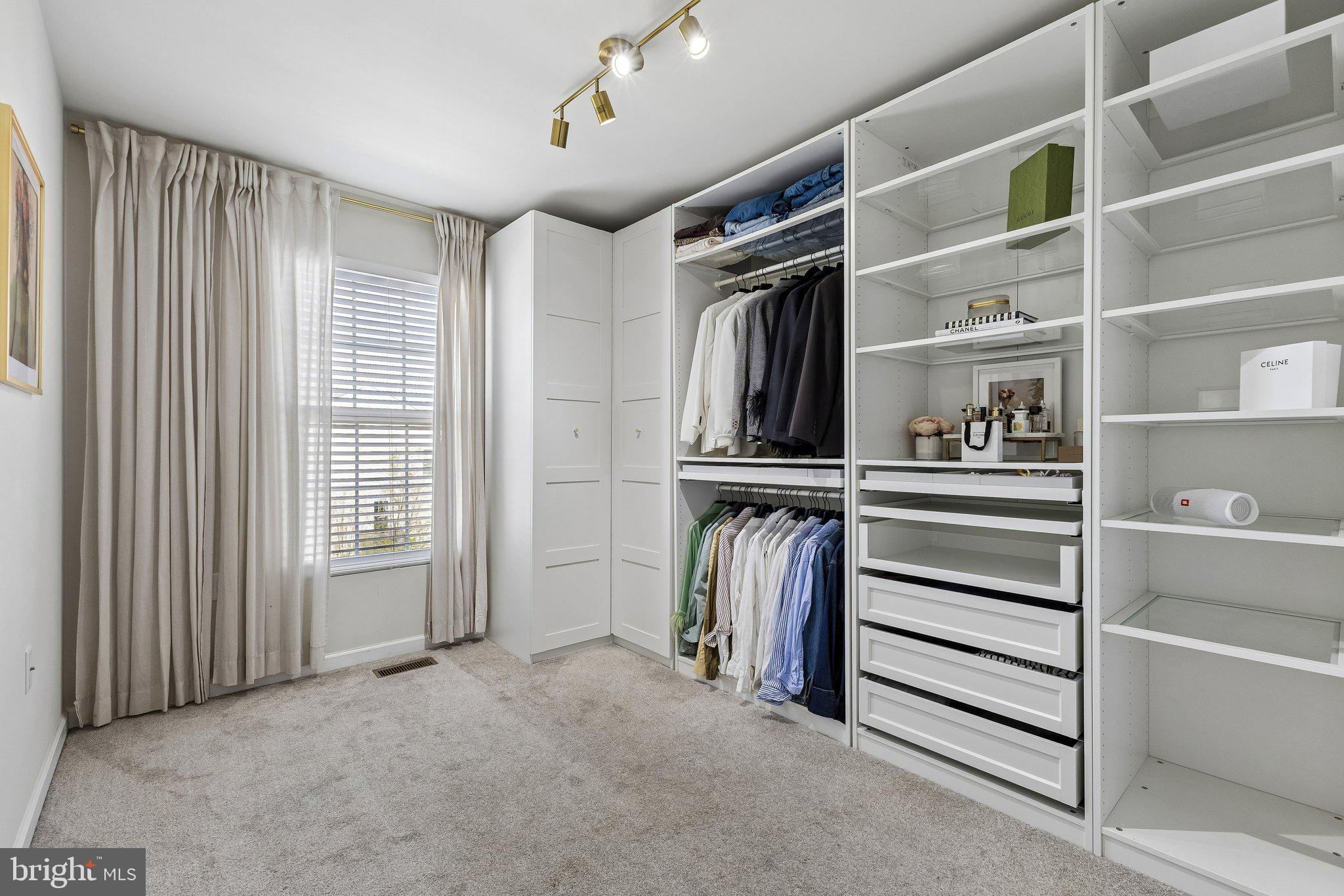 CHERRY HILL CROSSING CONDOMINIUM - Residential