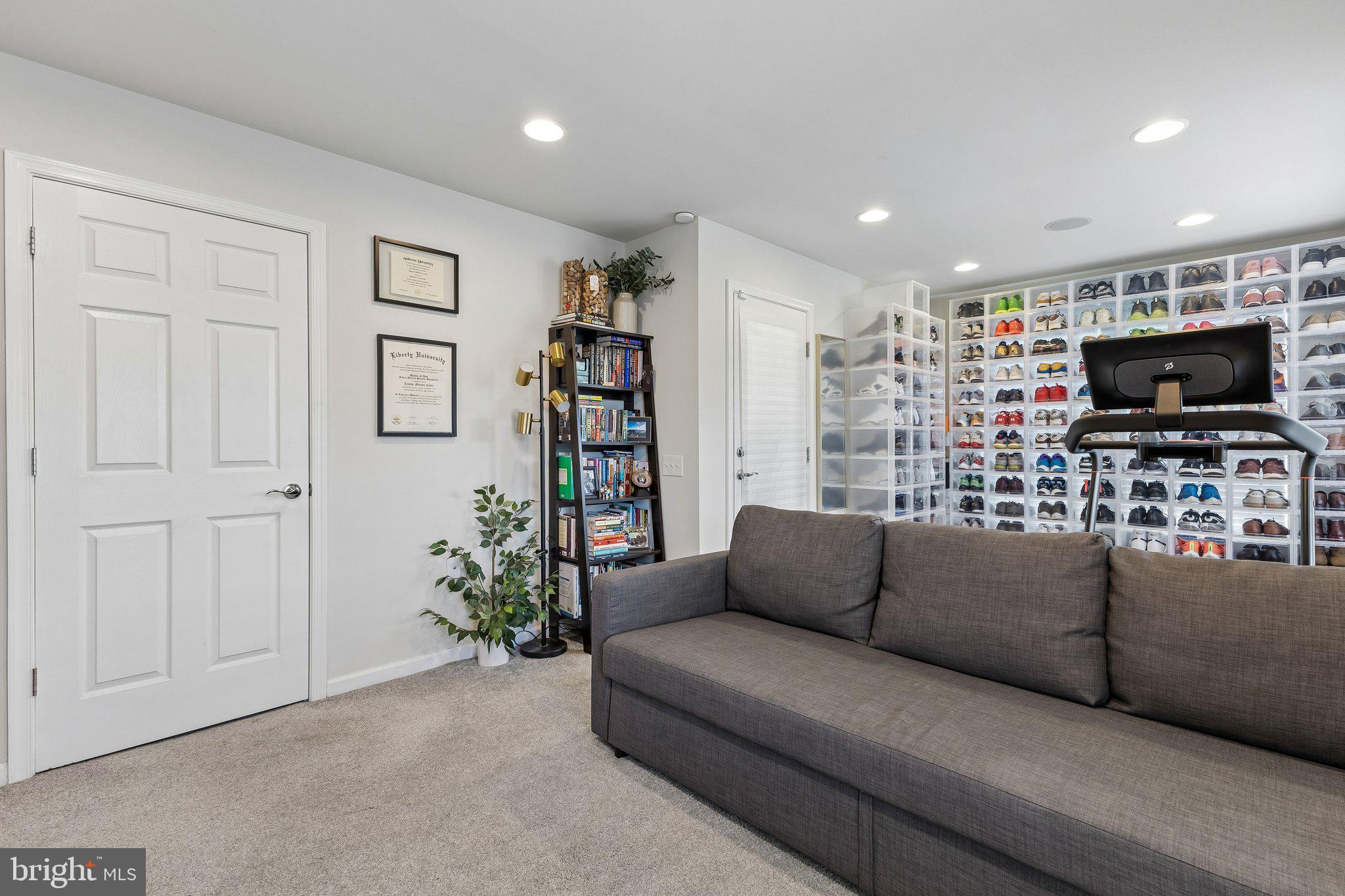 CHERRY HILL CROSSING CONDOMINIUM - Residential