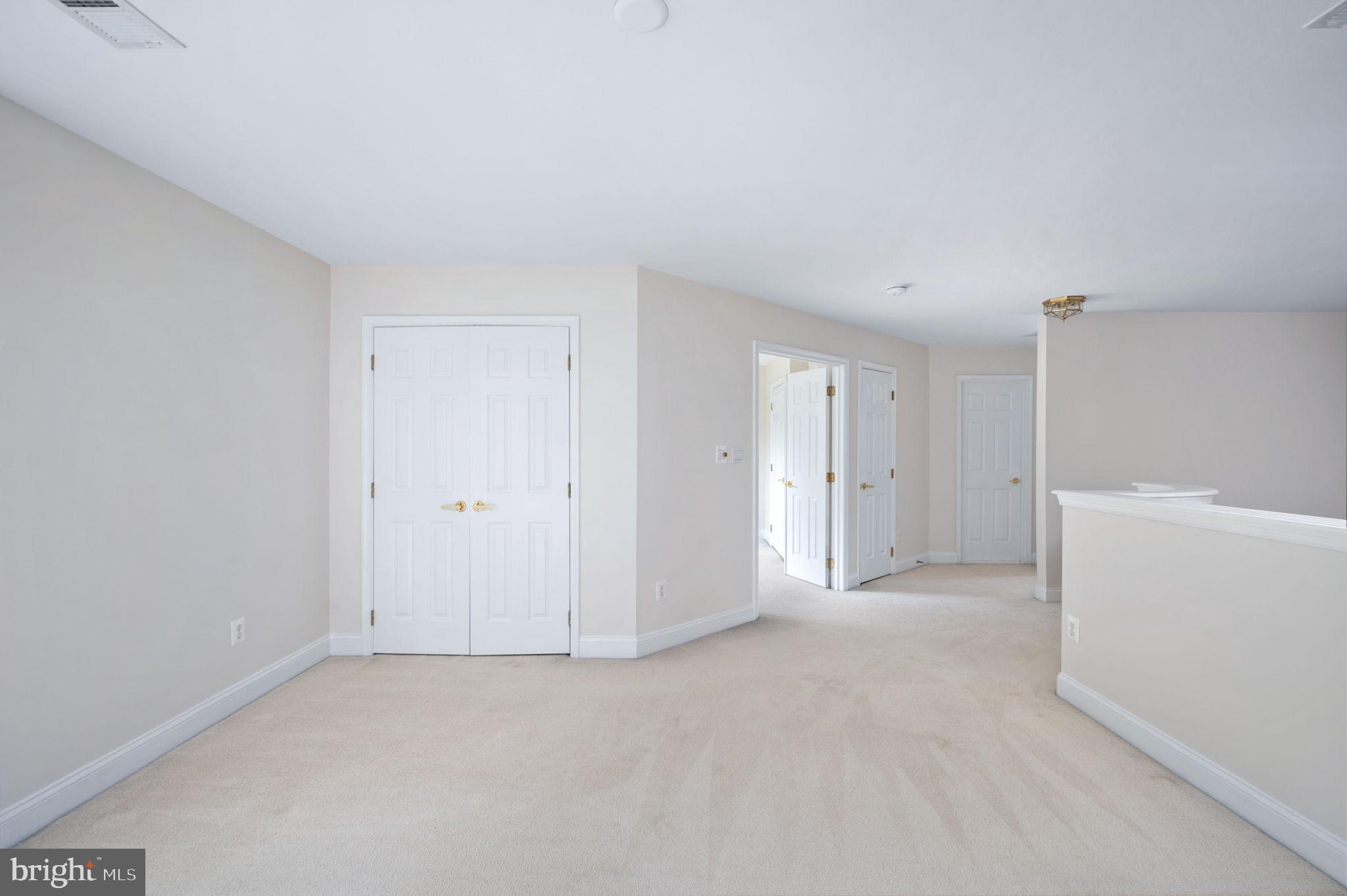 HERITAGE HUNT - Residential