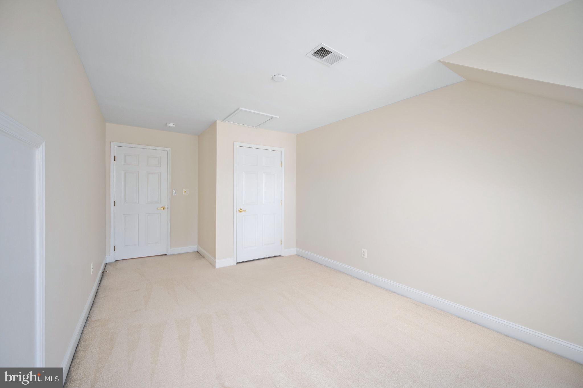 HERITAGE HUNT - Residential