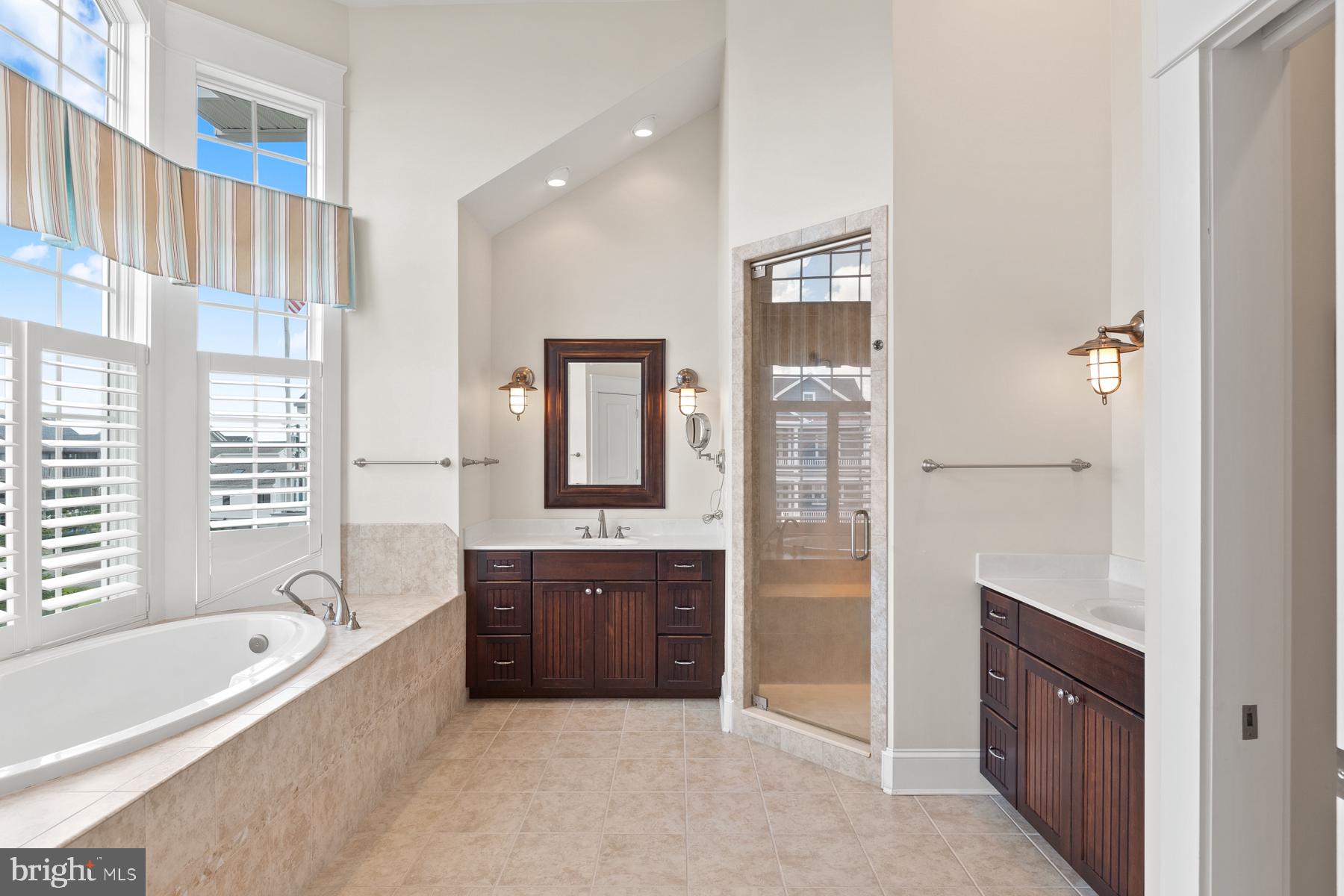 BAYVIEW PARK - Residential