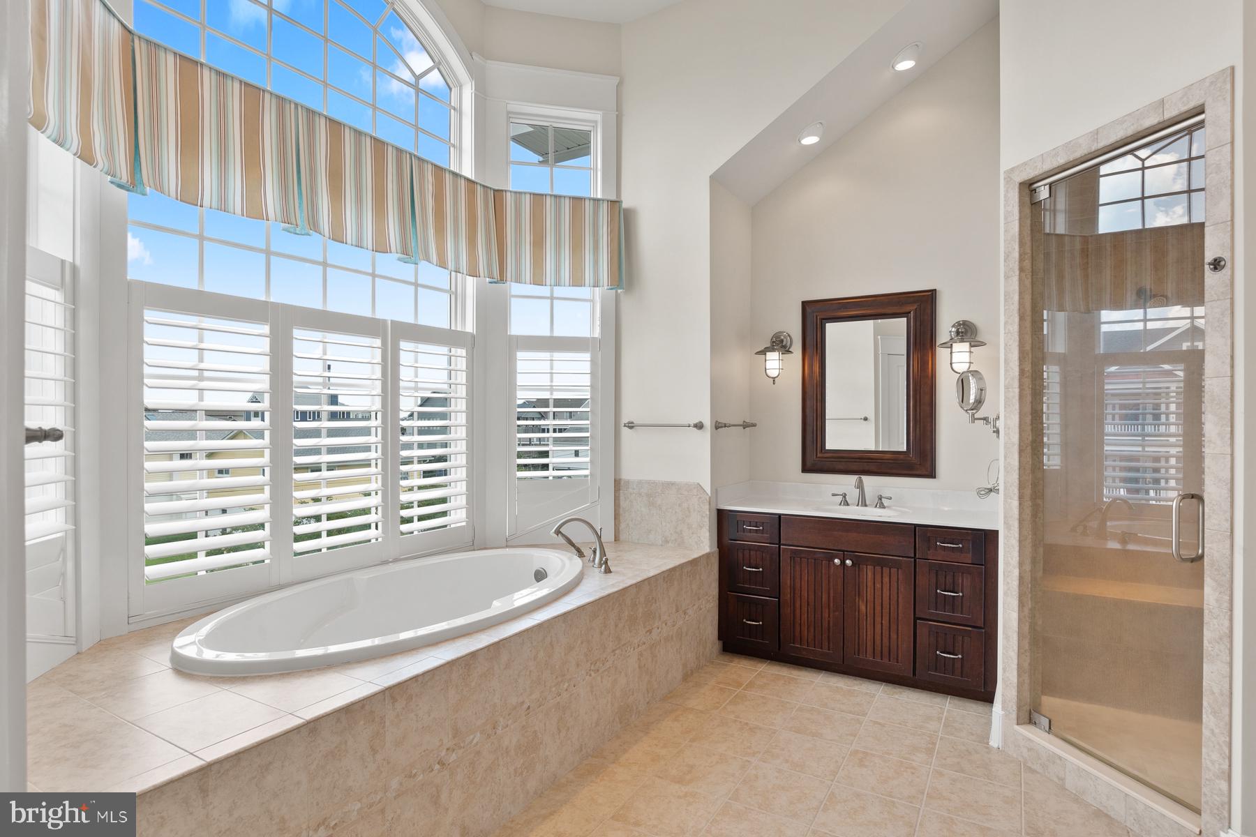 BAYVIEW PARK - Residential