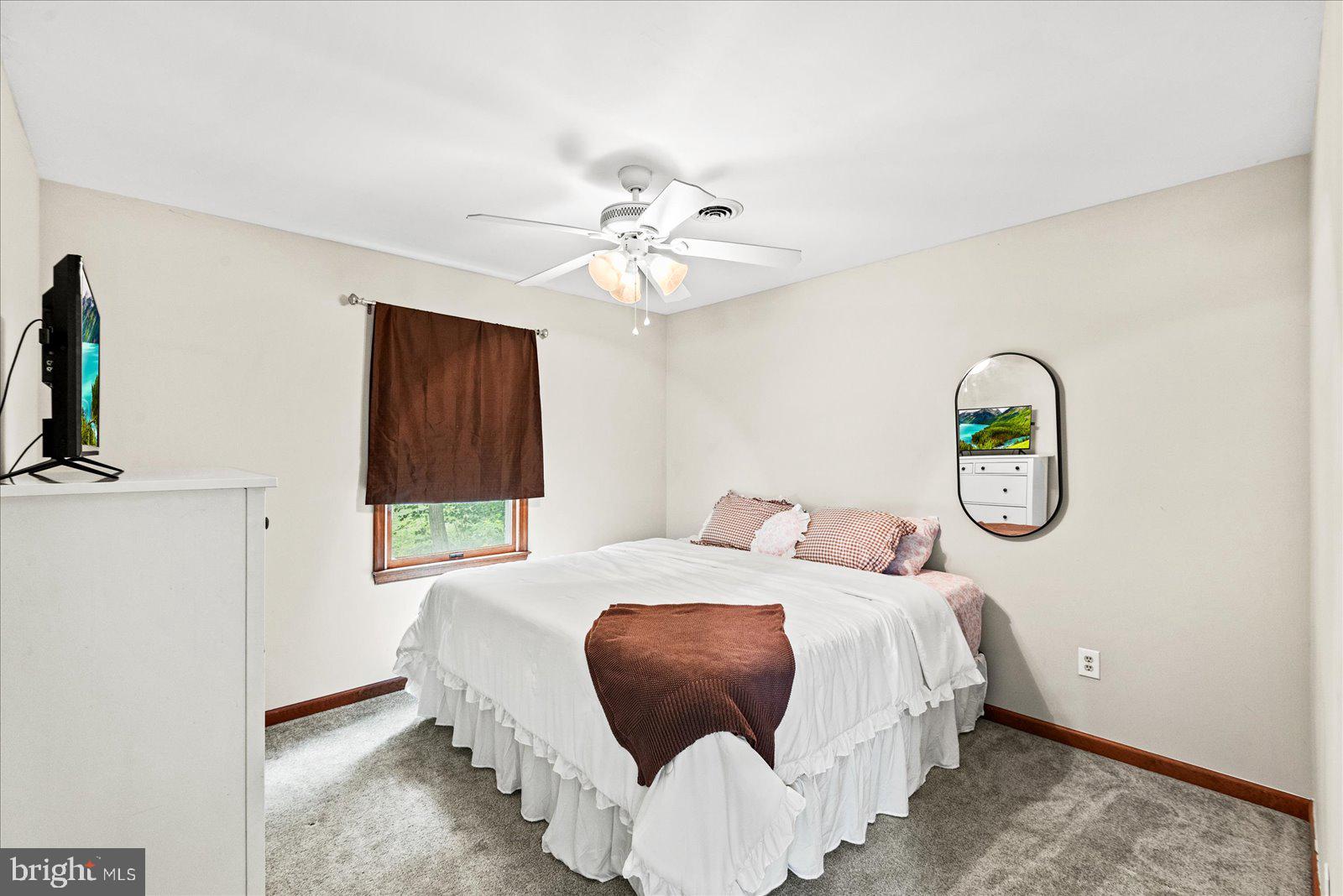 BAYBERRY ESTATES - Residential