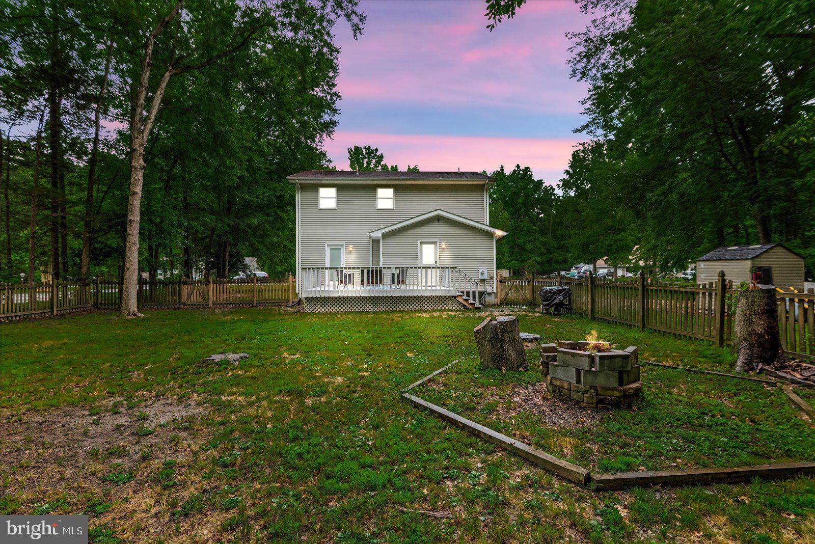 BAYBERRY ESTATES - Residential