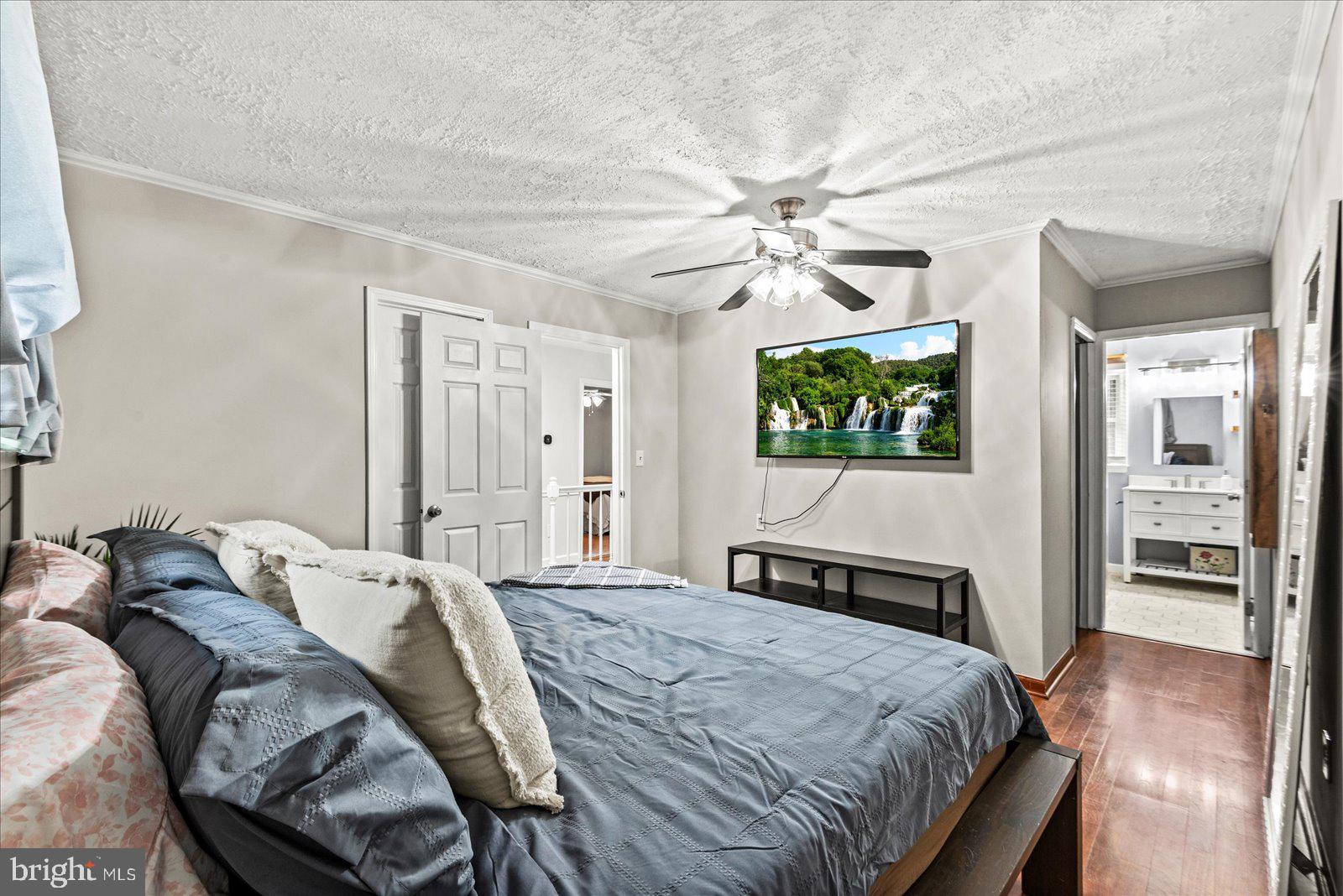 BAYBERRY ESTATES - Residential