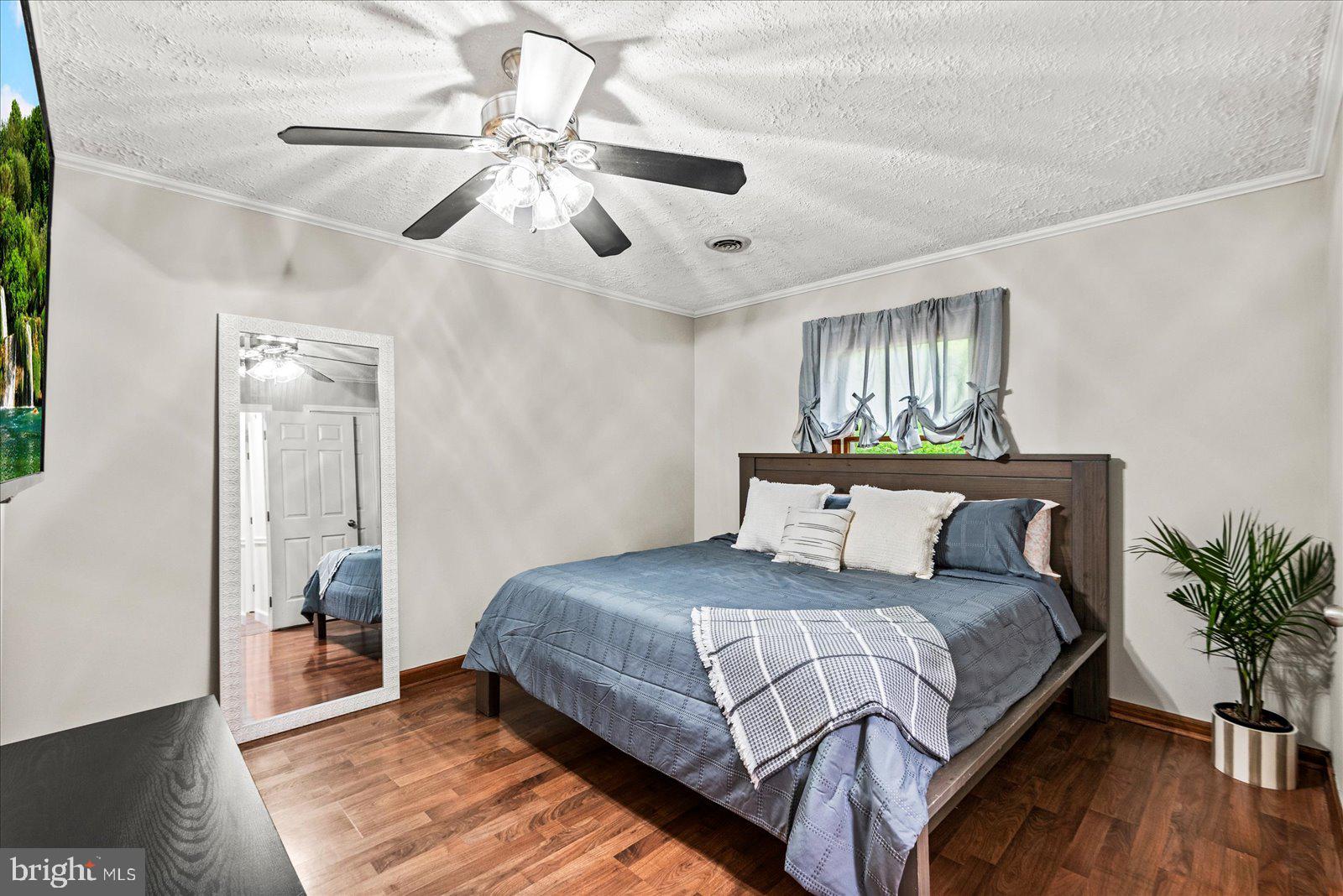 BAYBERRY ESTATES - Residential