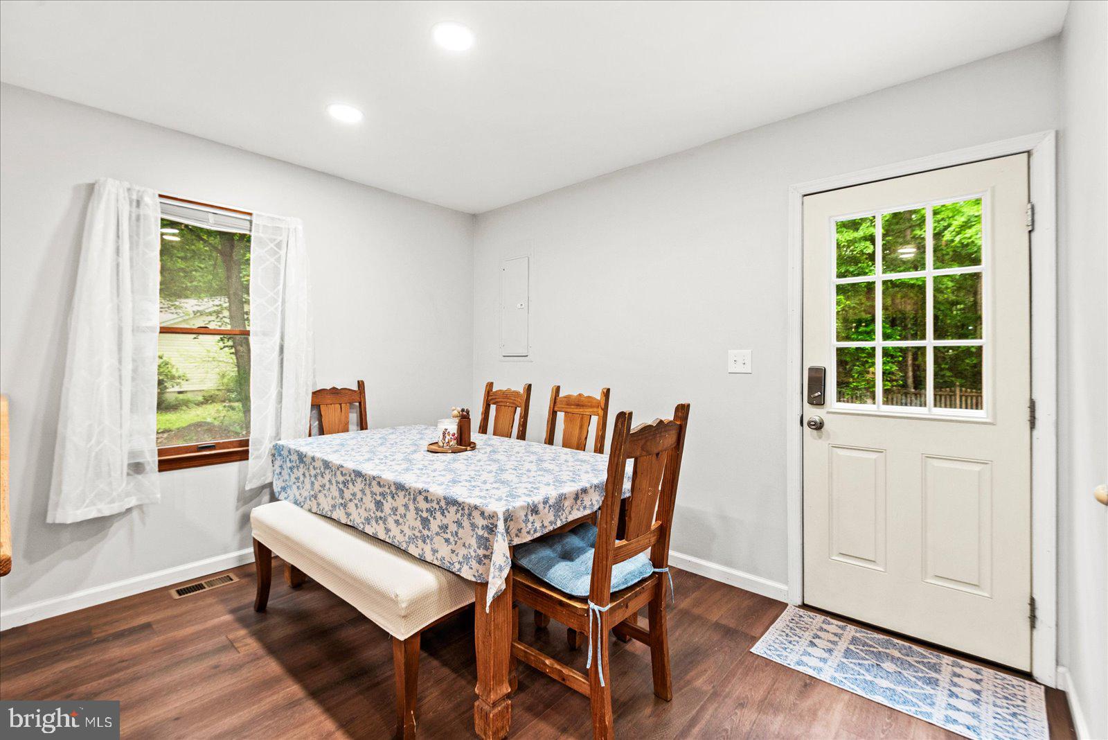 BAYBERRY ESTATES - Residential