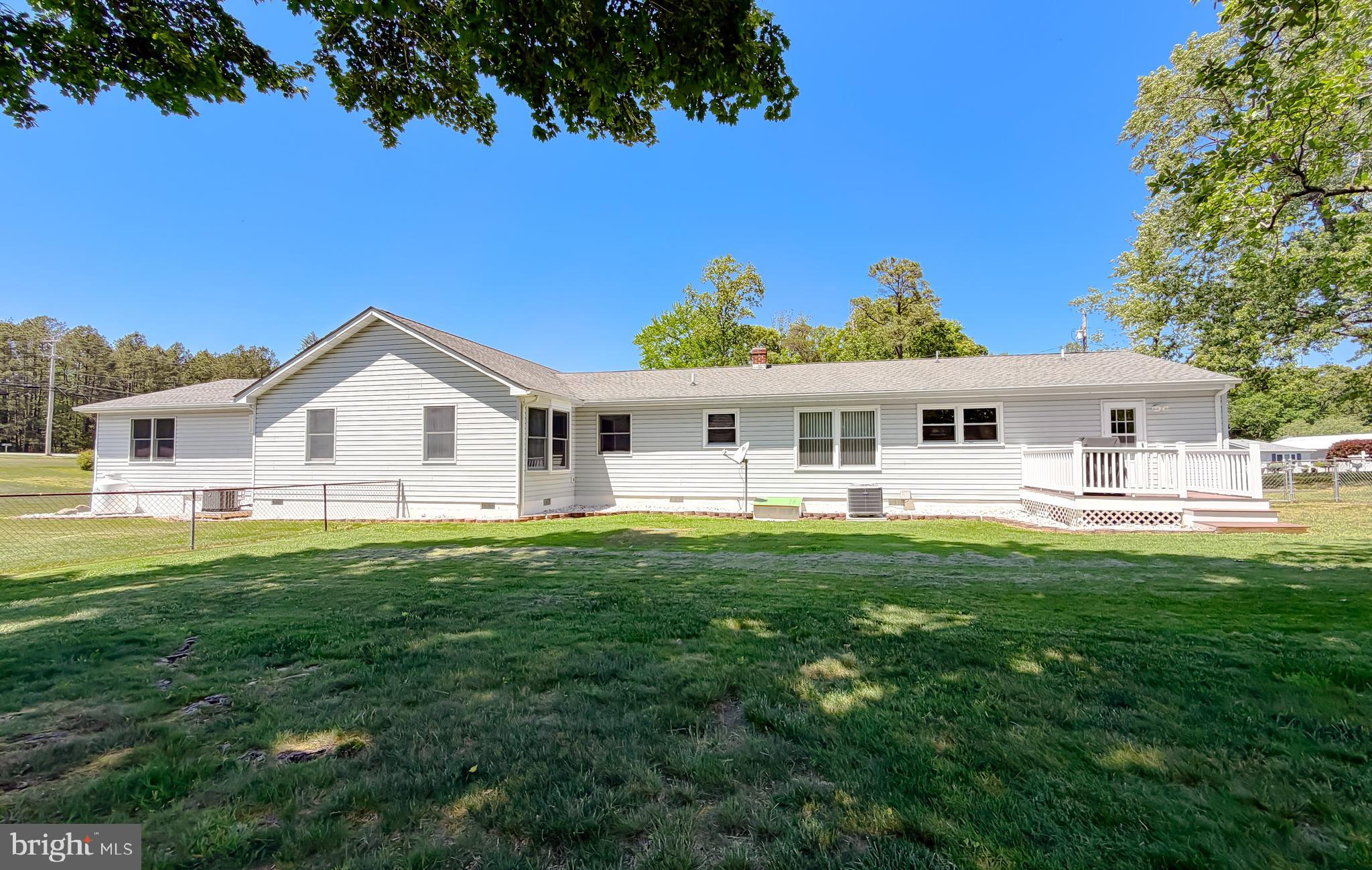 N HOLLYWOOD - Residential