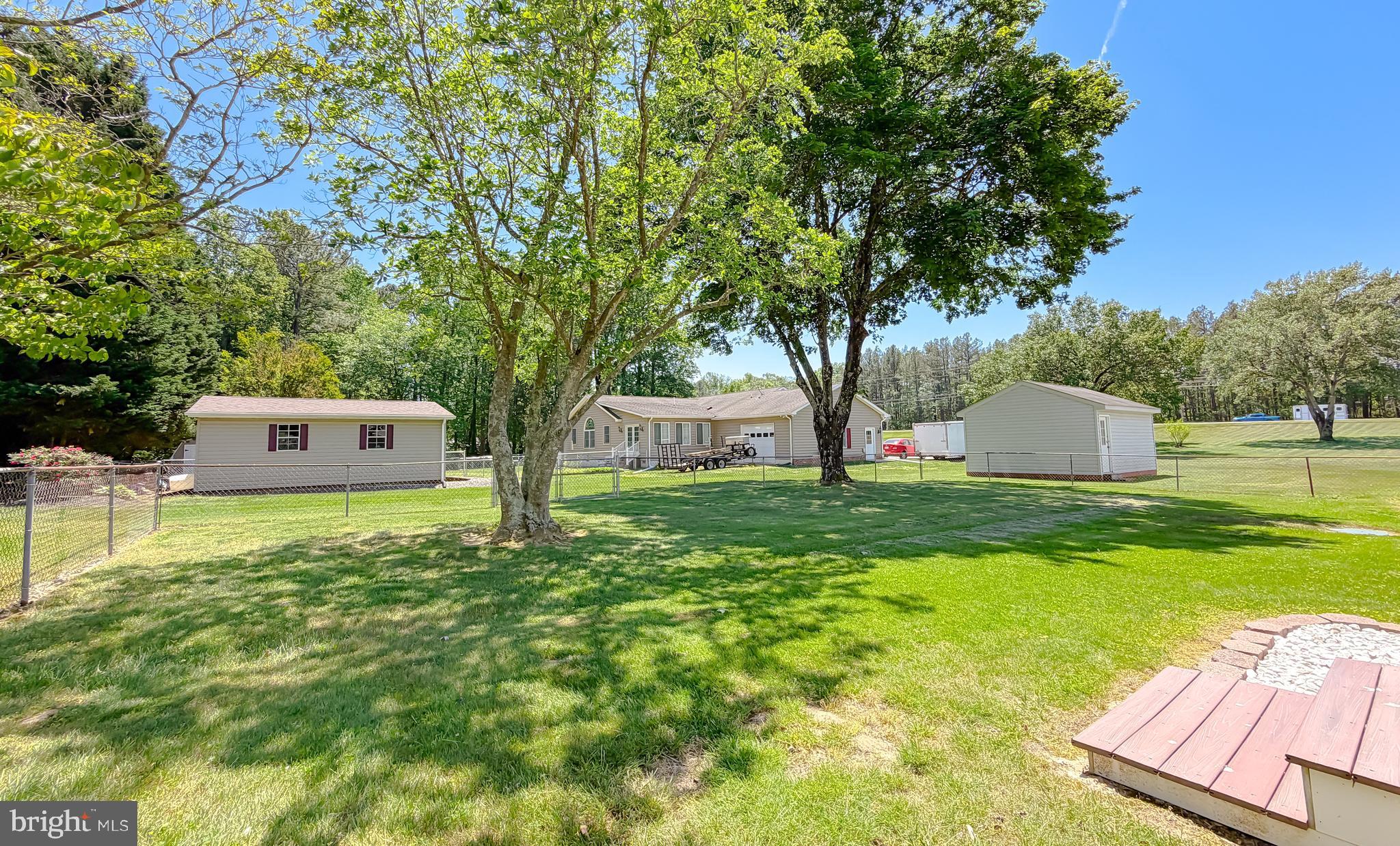 N HOLLYWOOD - Residential
