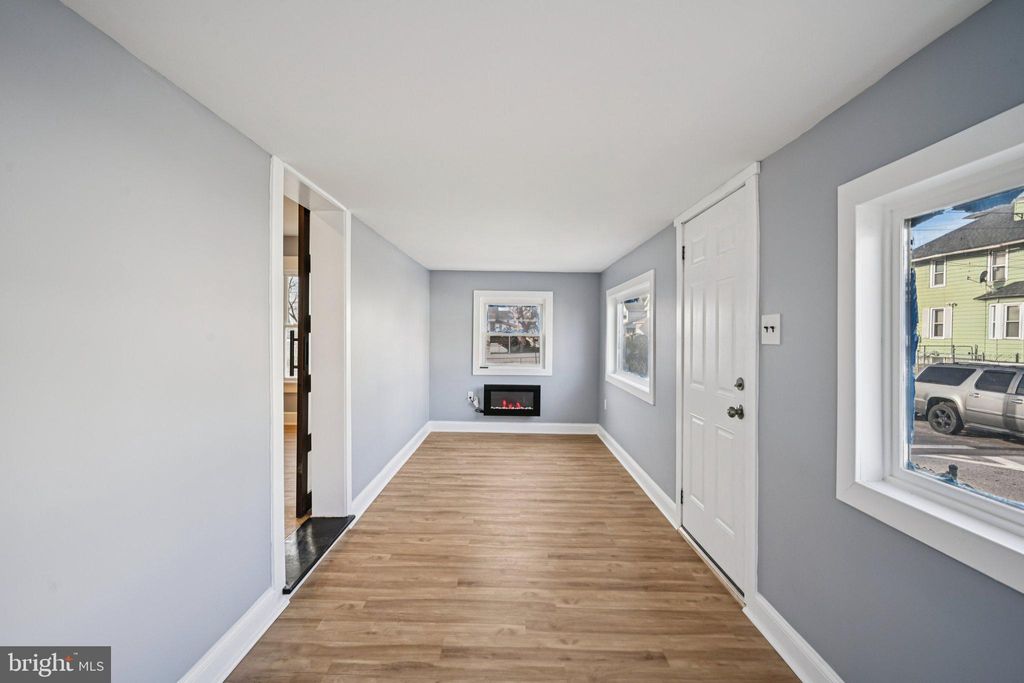 Photo of 213 White Avenue, MARCUS HOOK, PA 19061 (MLS # PADE2105370)