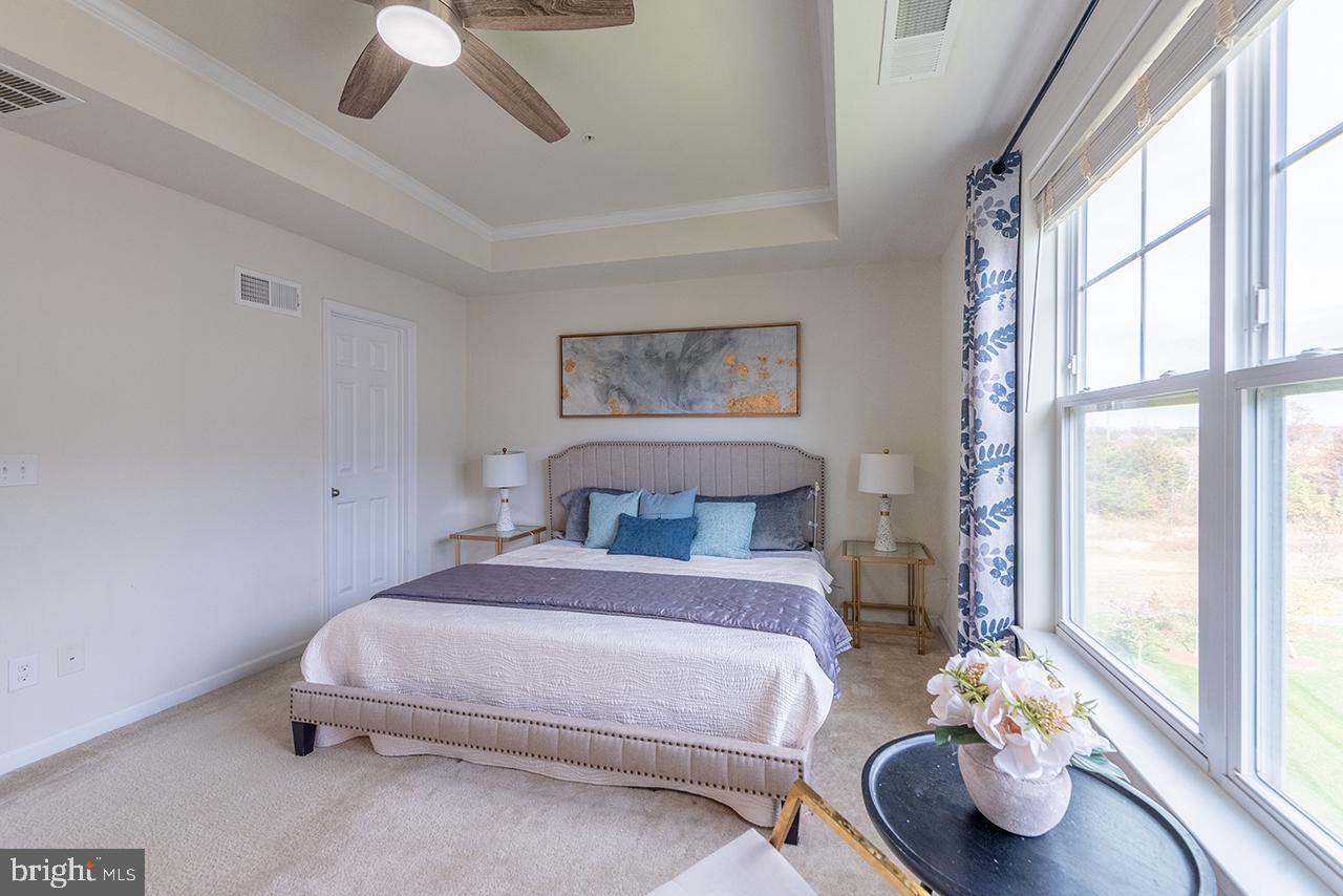 EAST GATE 3 CONDOMINIUM - Residential