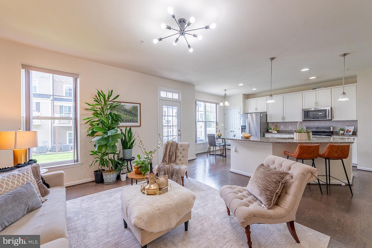 EAST GATE 3 CONDOMINIUM - Residential