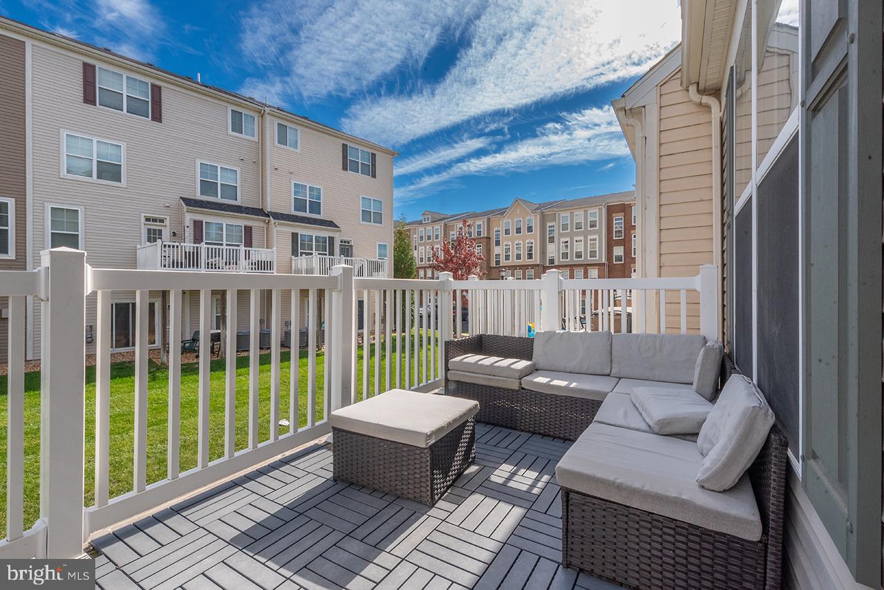 EAST GATE 3 CONDOMINIUM - Residential