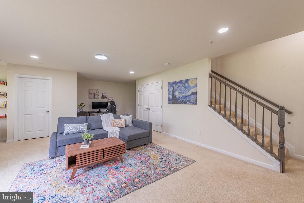 EAST GATE 3 CONDOMINIUM - Residential