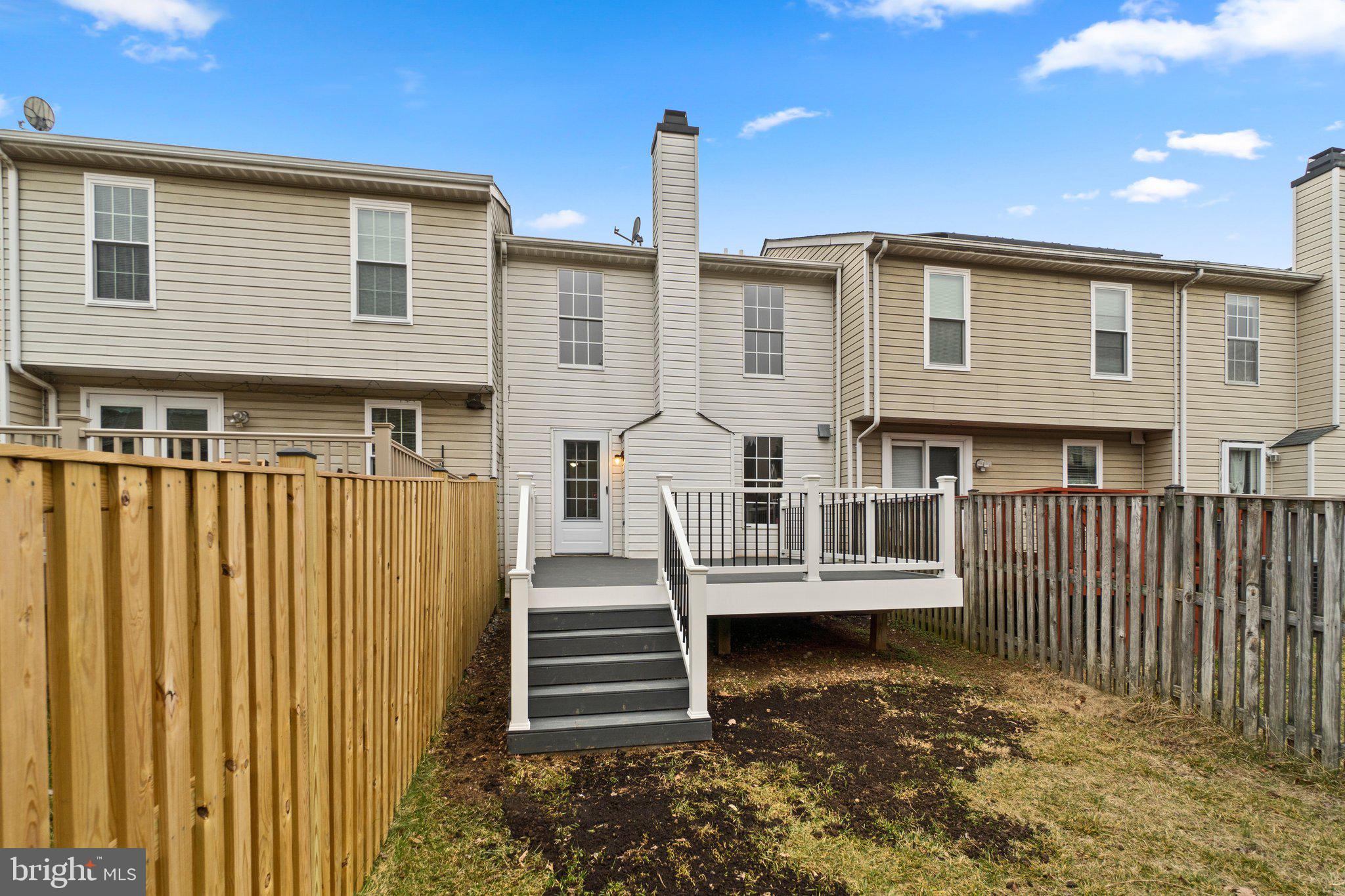 WINDSOR  MILL - Residential