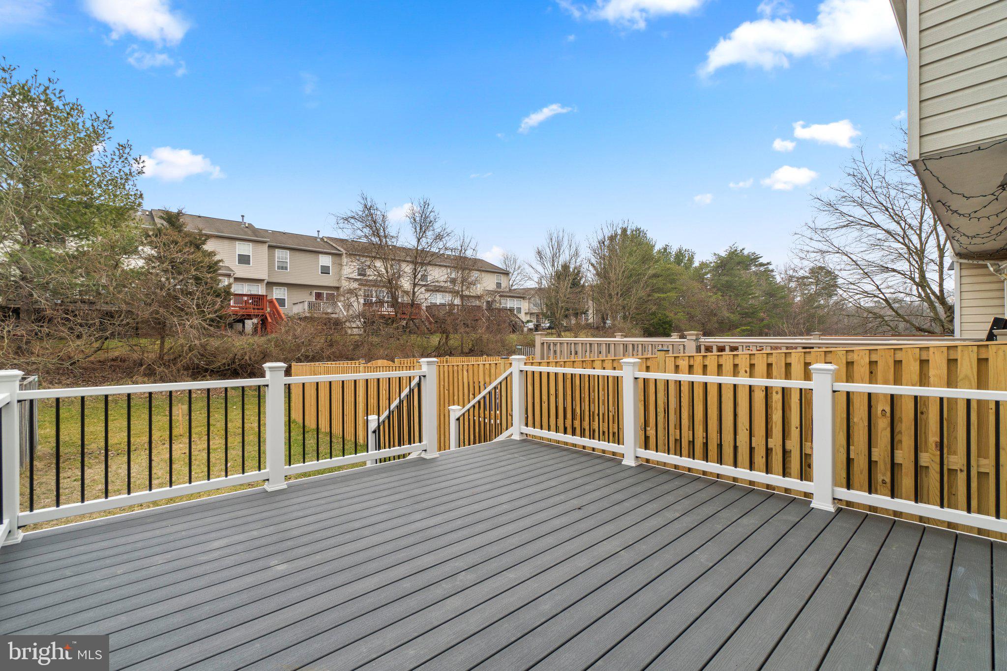 WINDSOR  MILL - Residential