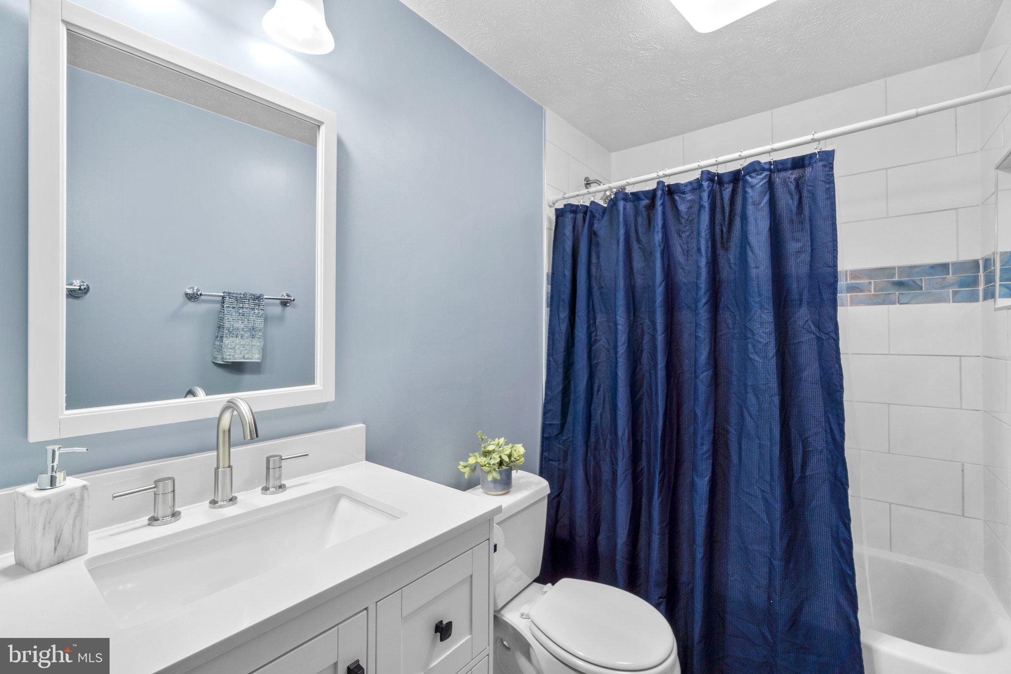 WINDSOR  MILL - Residential