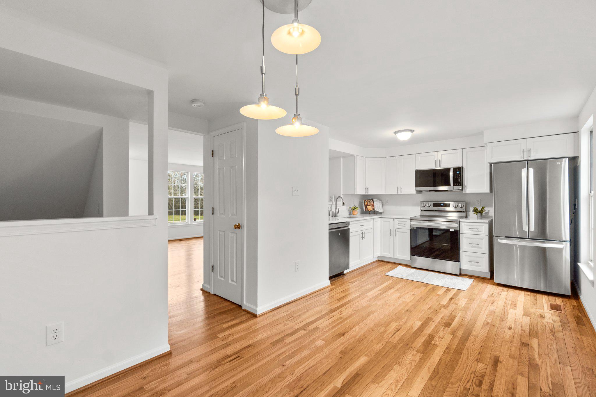 WINDSOR  MILL - Residential