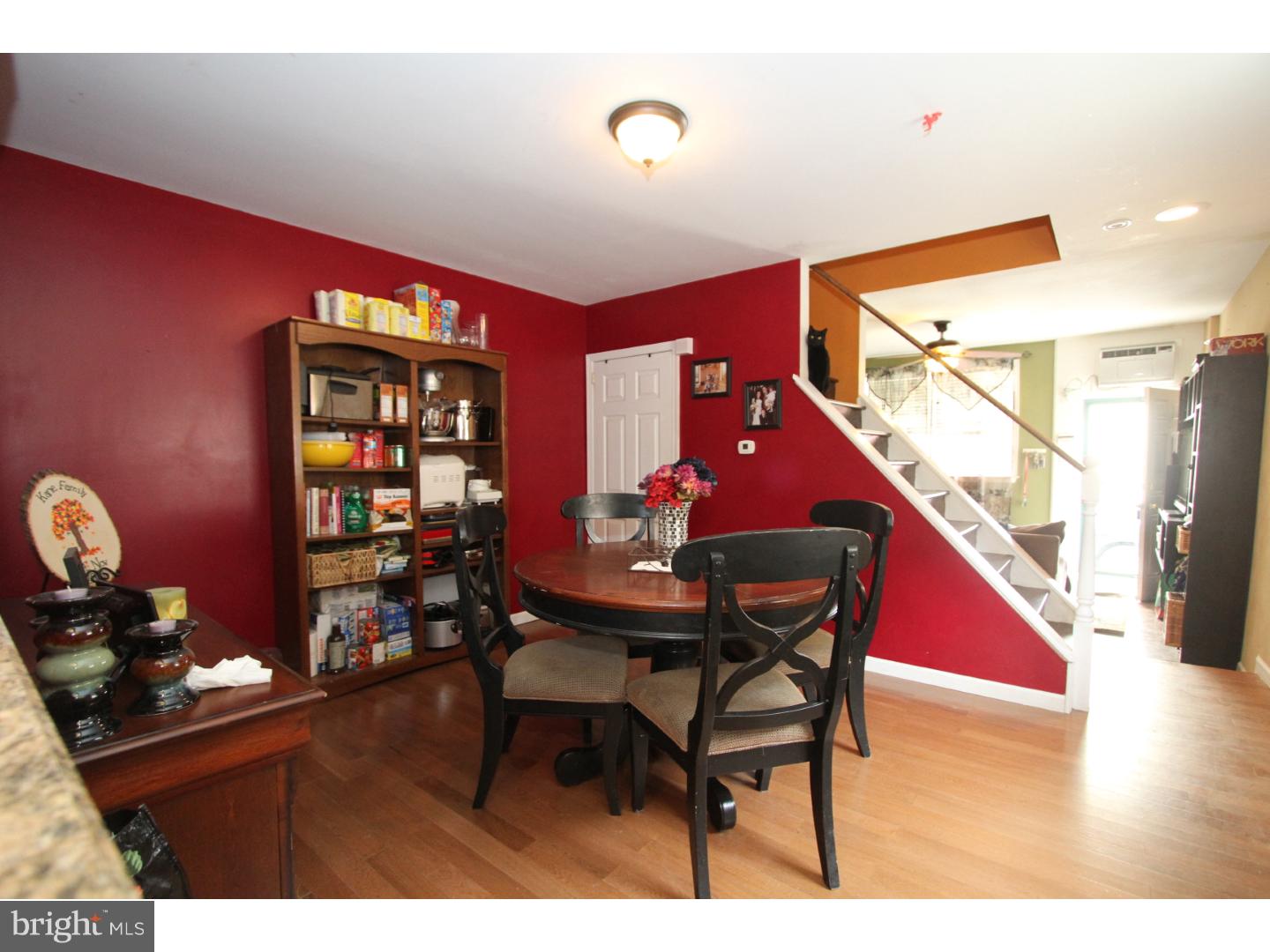 PORT RICHMOND - Residential
