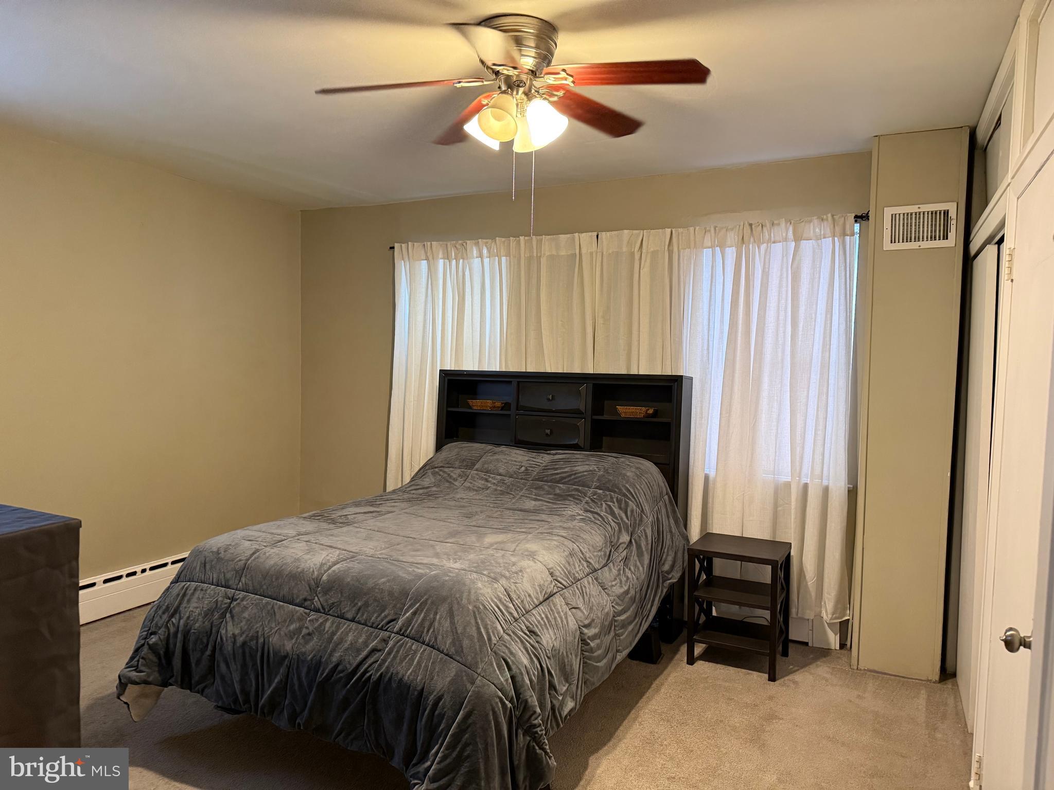 BRIDESBURG - Residential