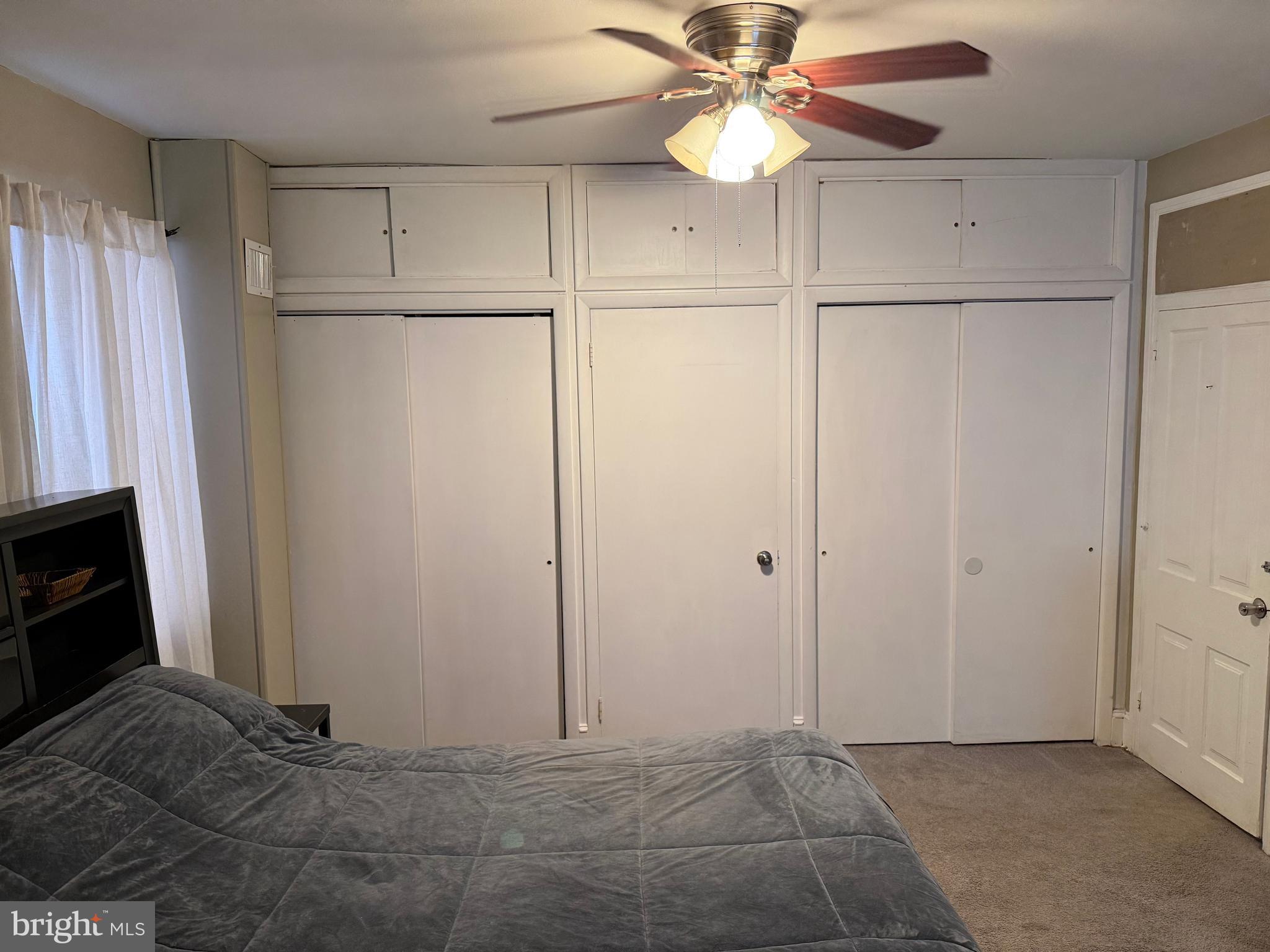 BRIDESBURG - Residential