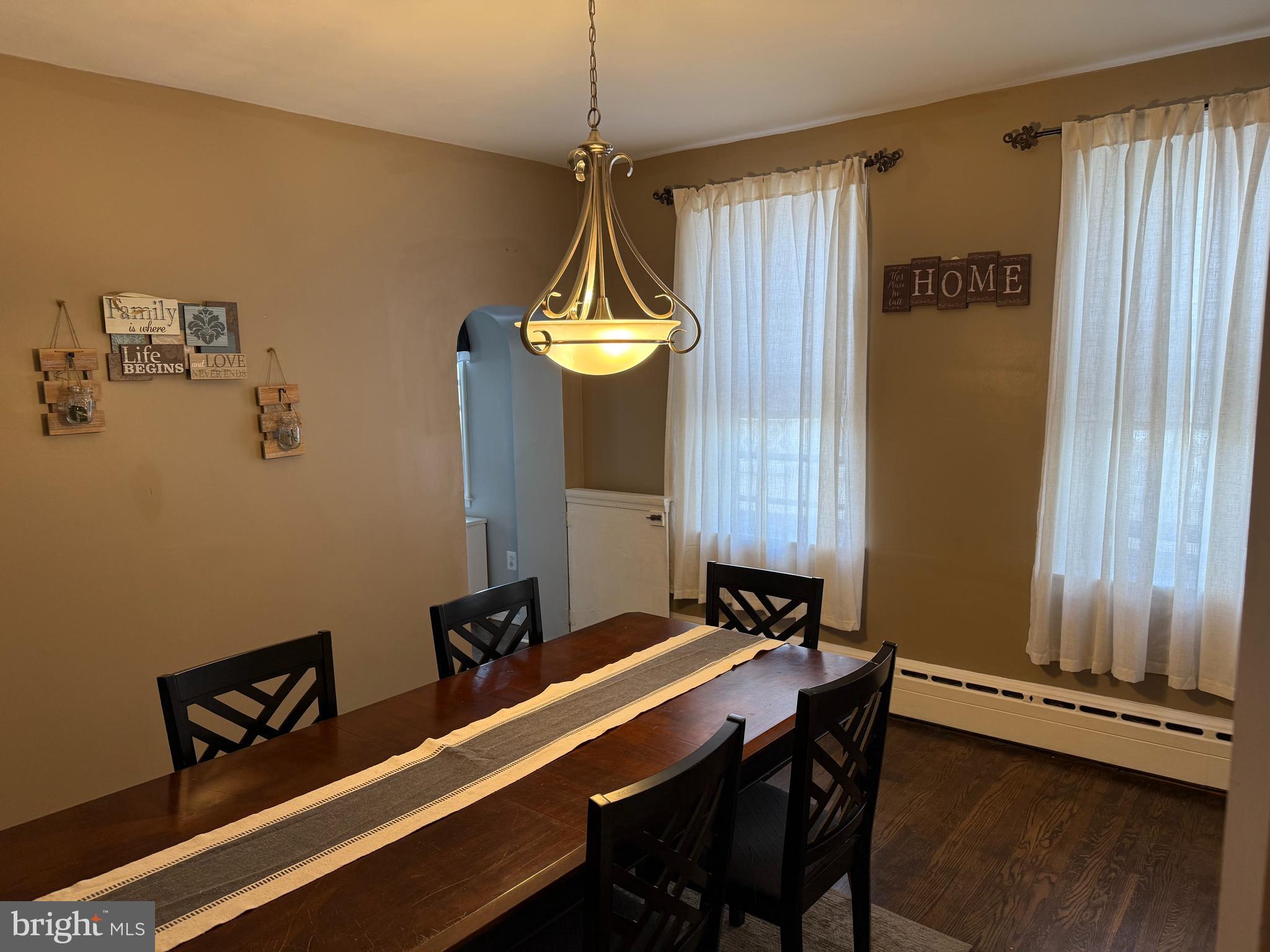 BRIDESBURG - Residential