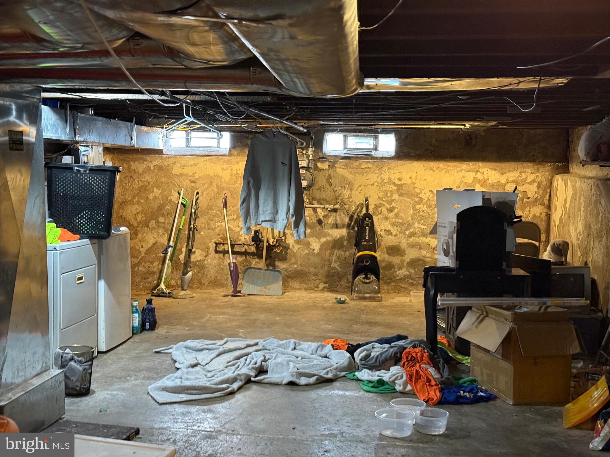 BRIDESBURG - Residential