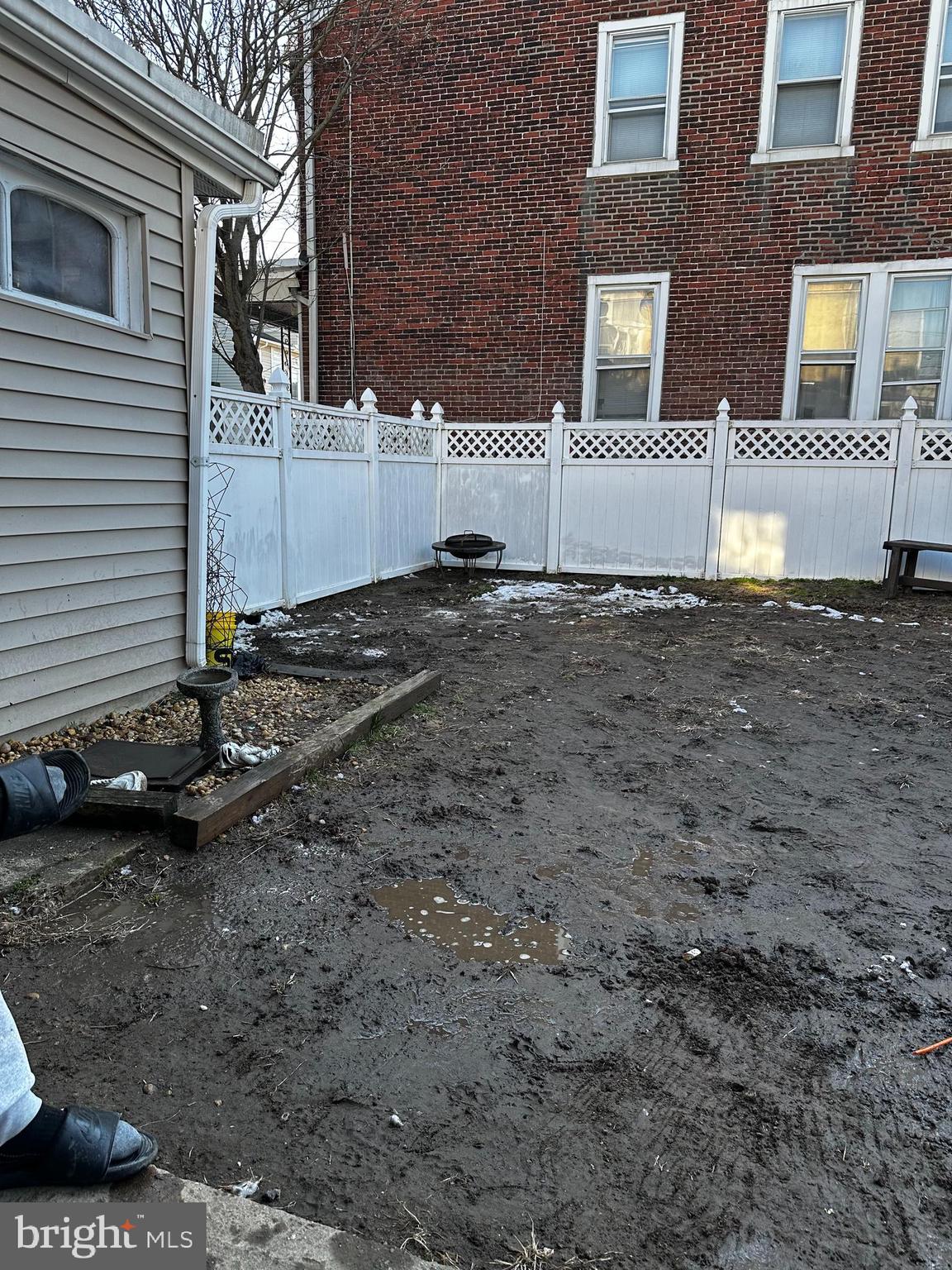 BRIDESBURG - Residential