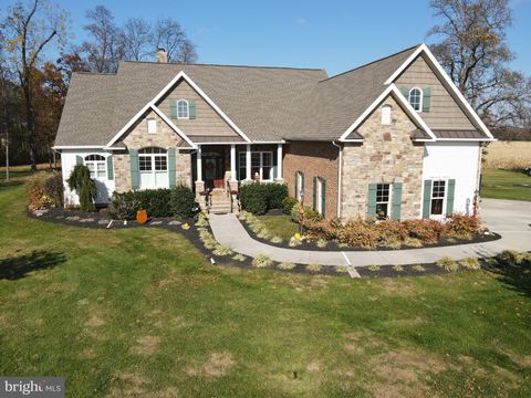 140 W REYNOLDS ROAD NEW OXFORD PA 17350