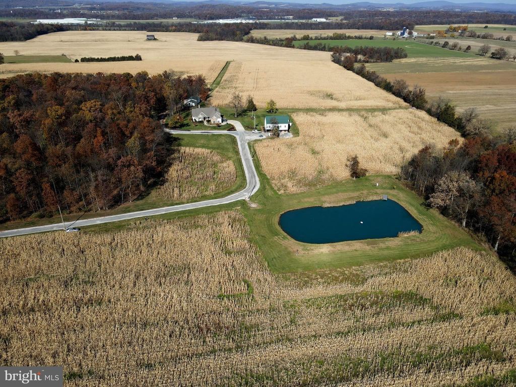 Photo of 140 W Reynolds Road, NEW OXFORD, PA 17350 (MLS # PAAD2021660)