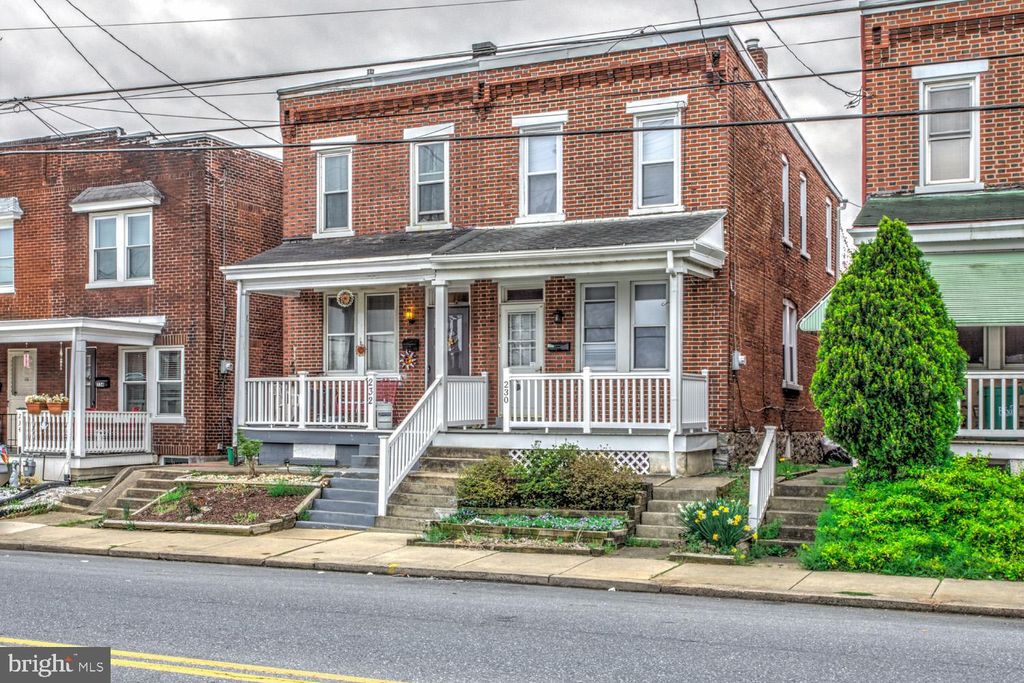 Photo of 230 E Liberty Street, Lancaster, PA 17602 (MLS # PALA2049080)