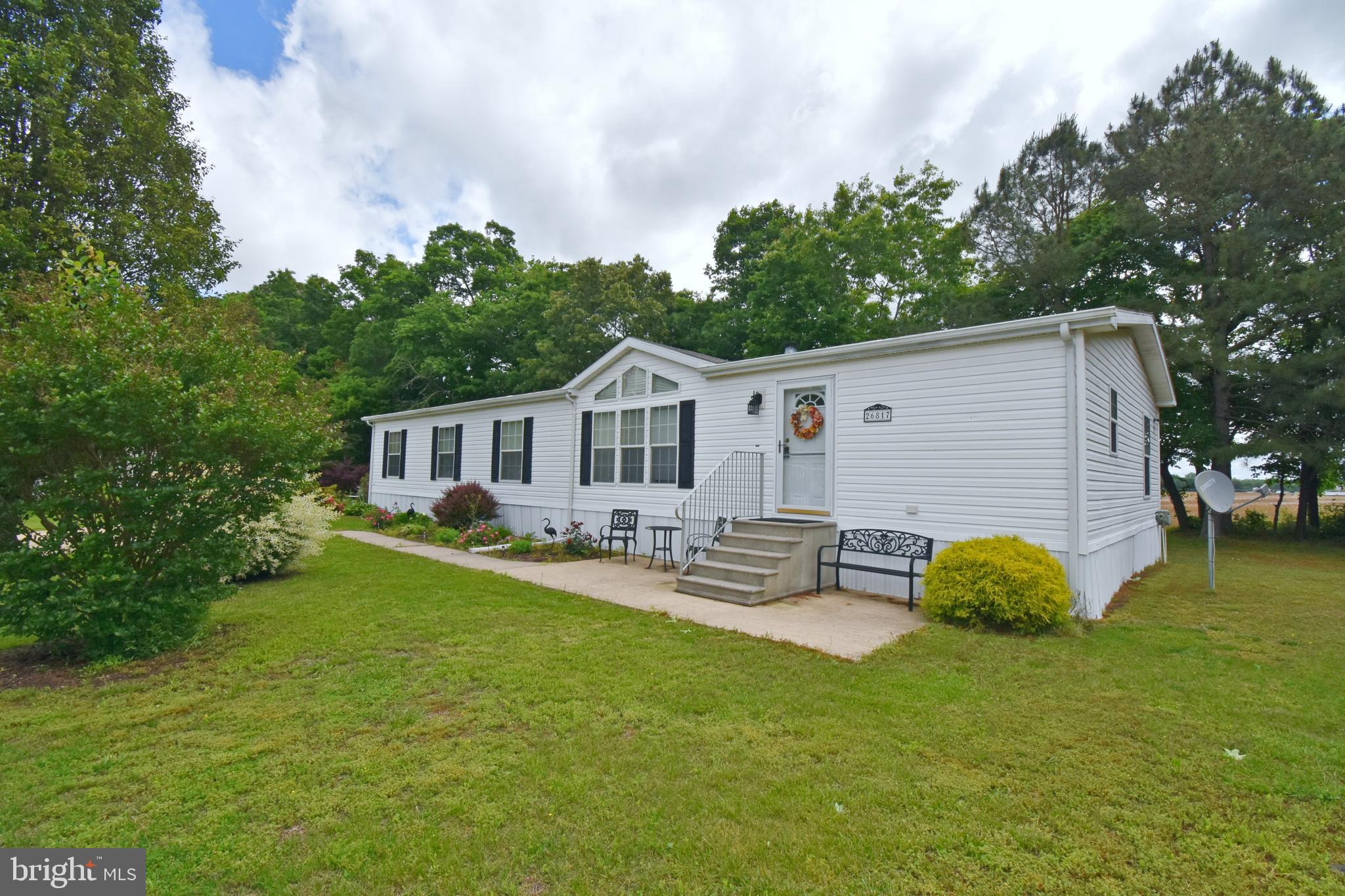 HEBRON WOODS - Residential