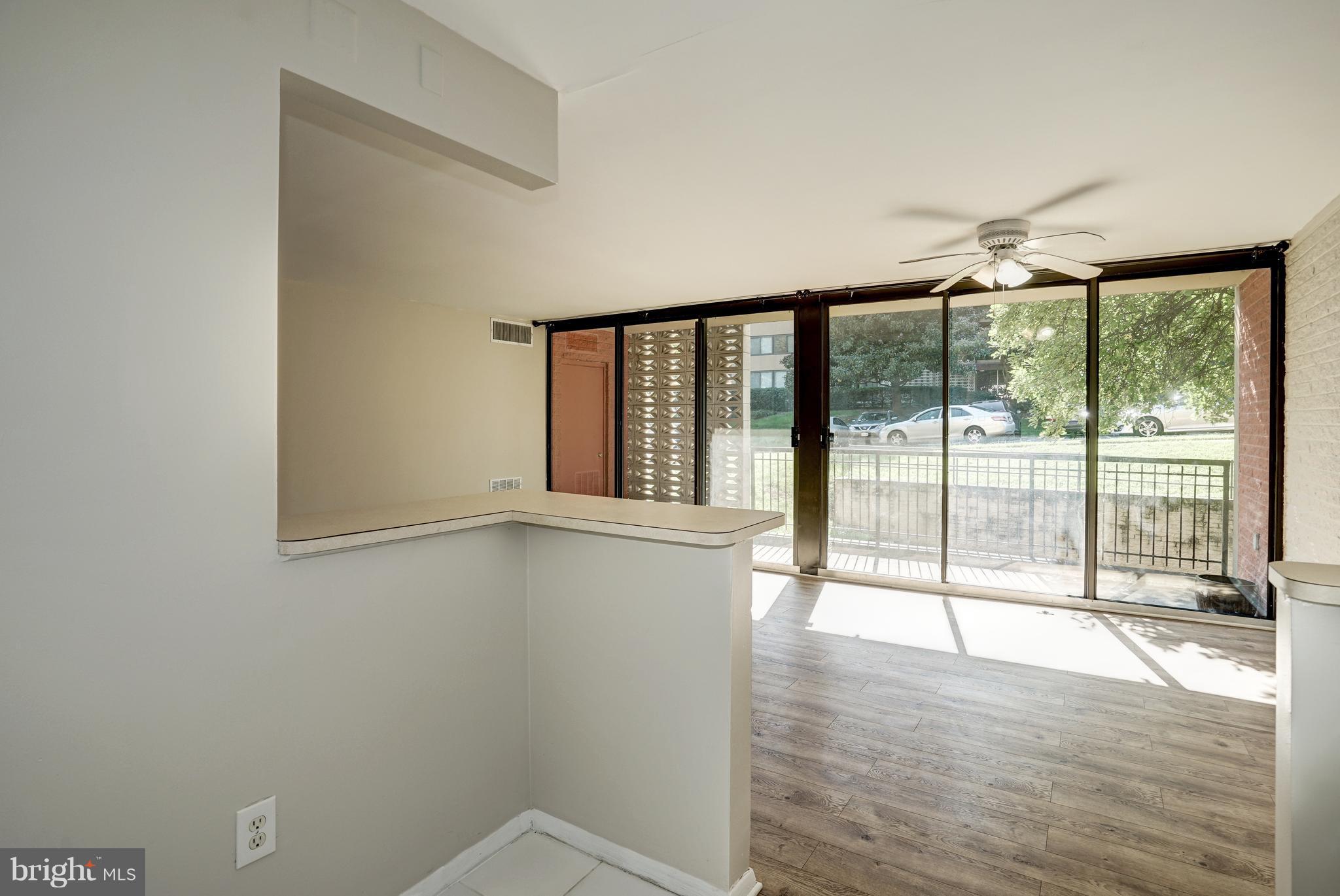 TWENTY-ONE - Residential