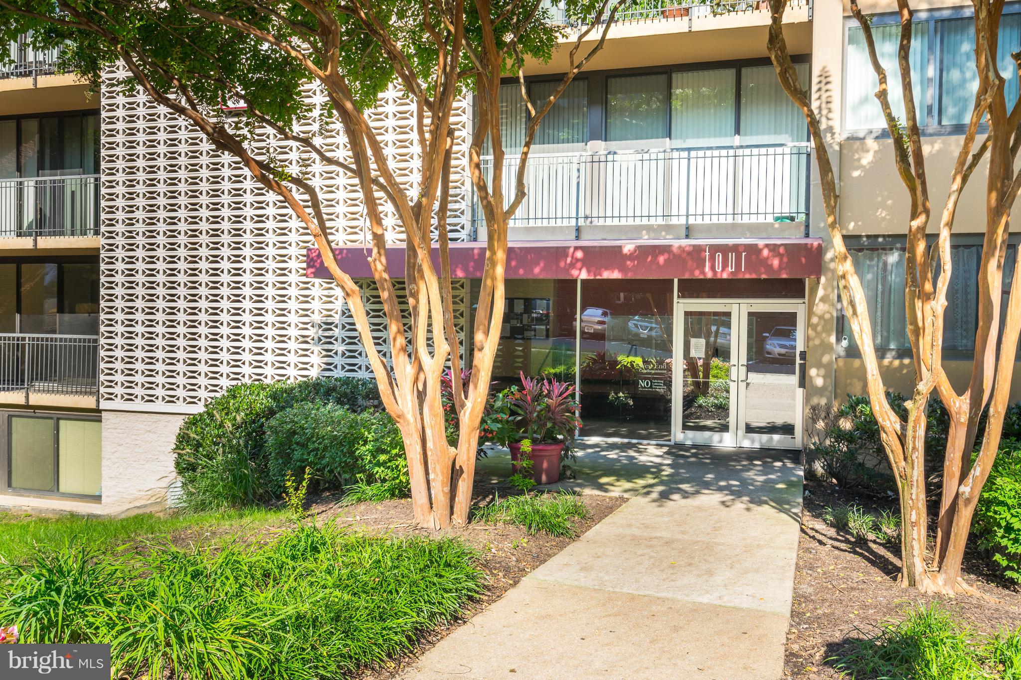 TWENTY-ONE - Residential