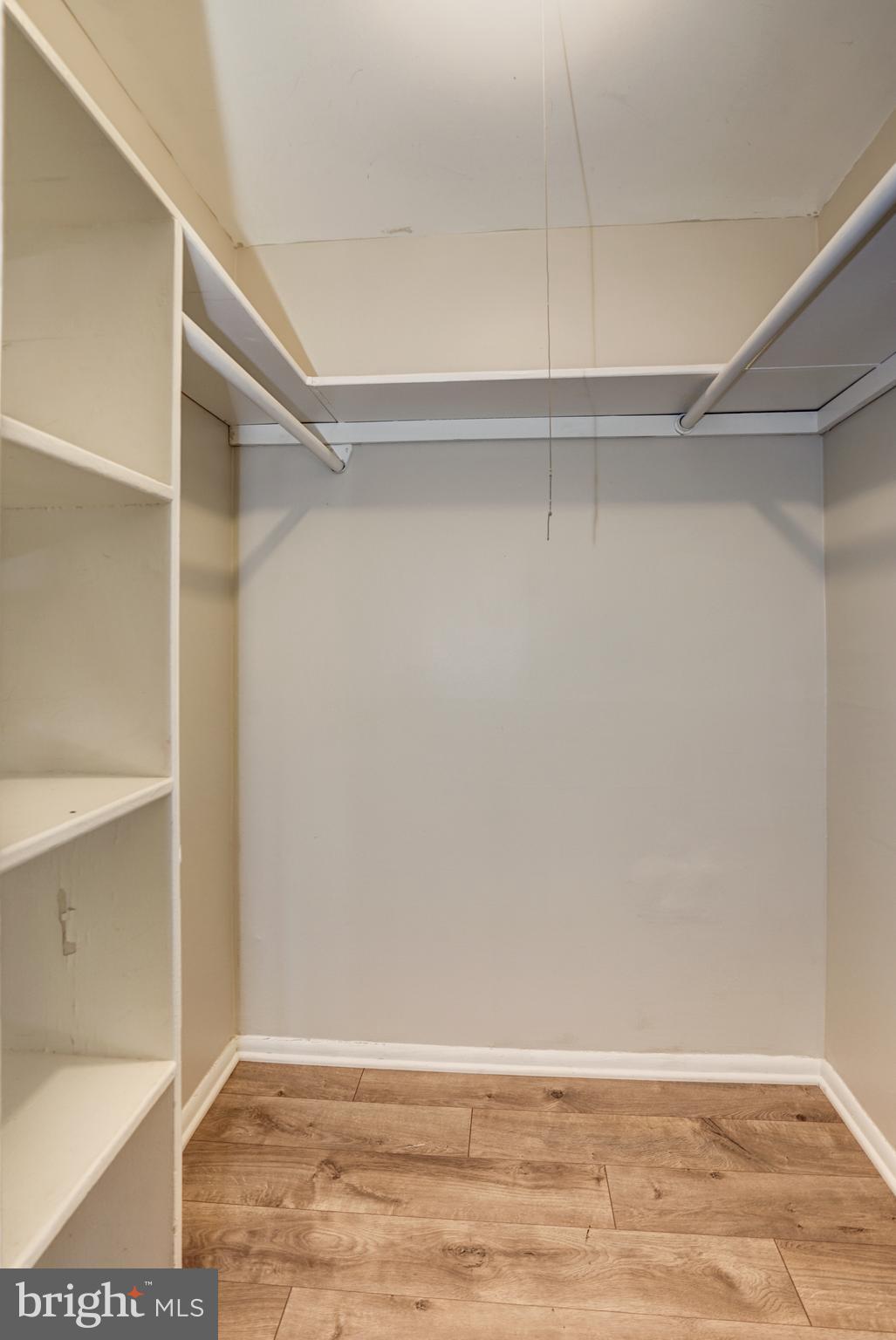 TWENTY-ONE - Residential