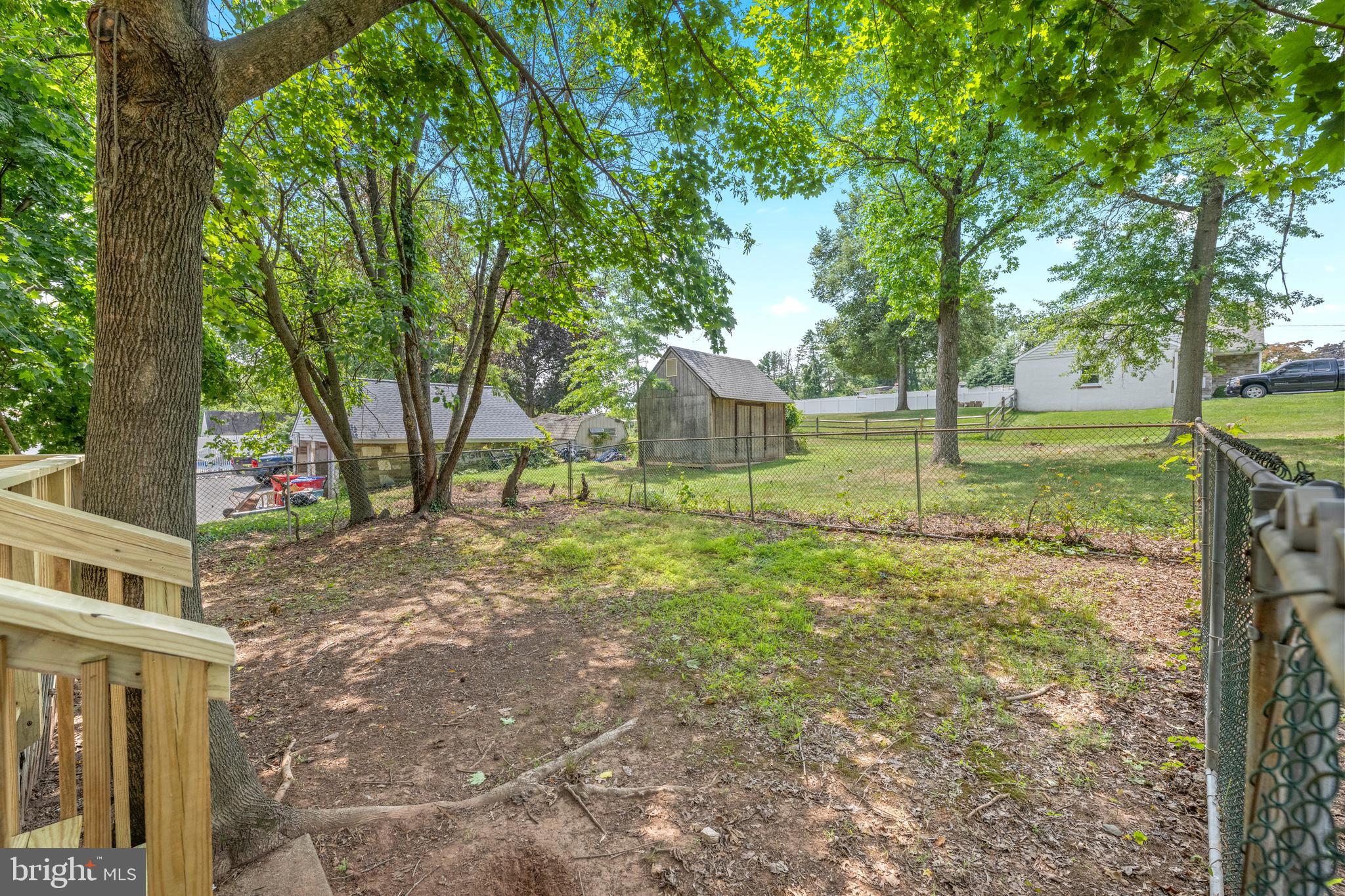 750 E STREET ROAD