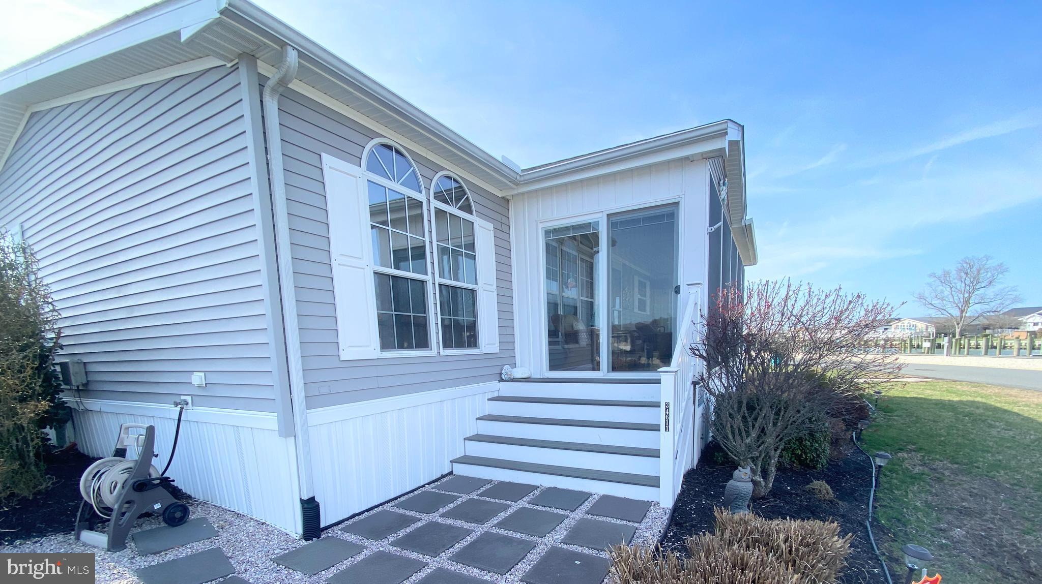 34611 SLOOP LOOP E-40