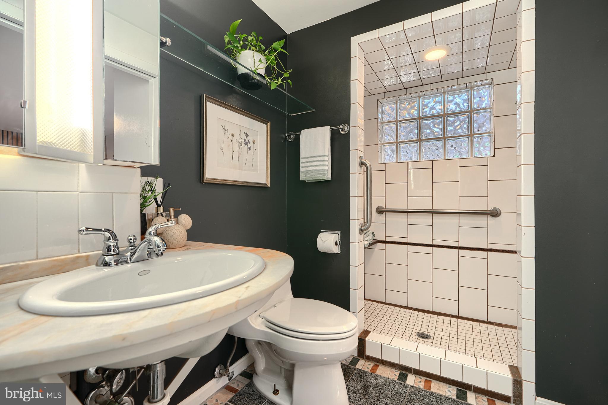 FERNWOOD - Residential