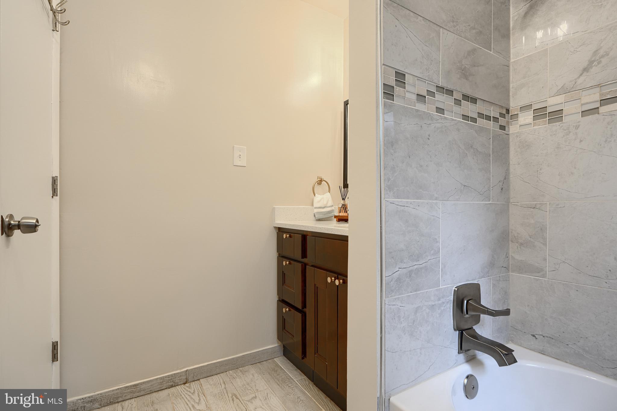 FERNWOOD - Residential