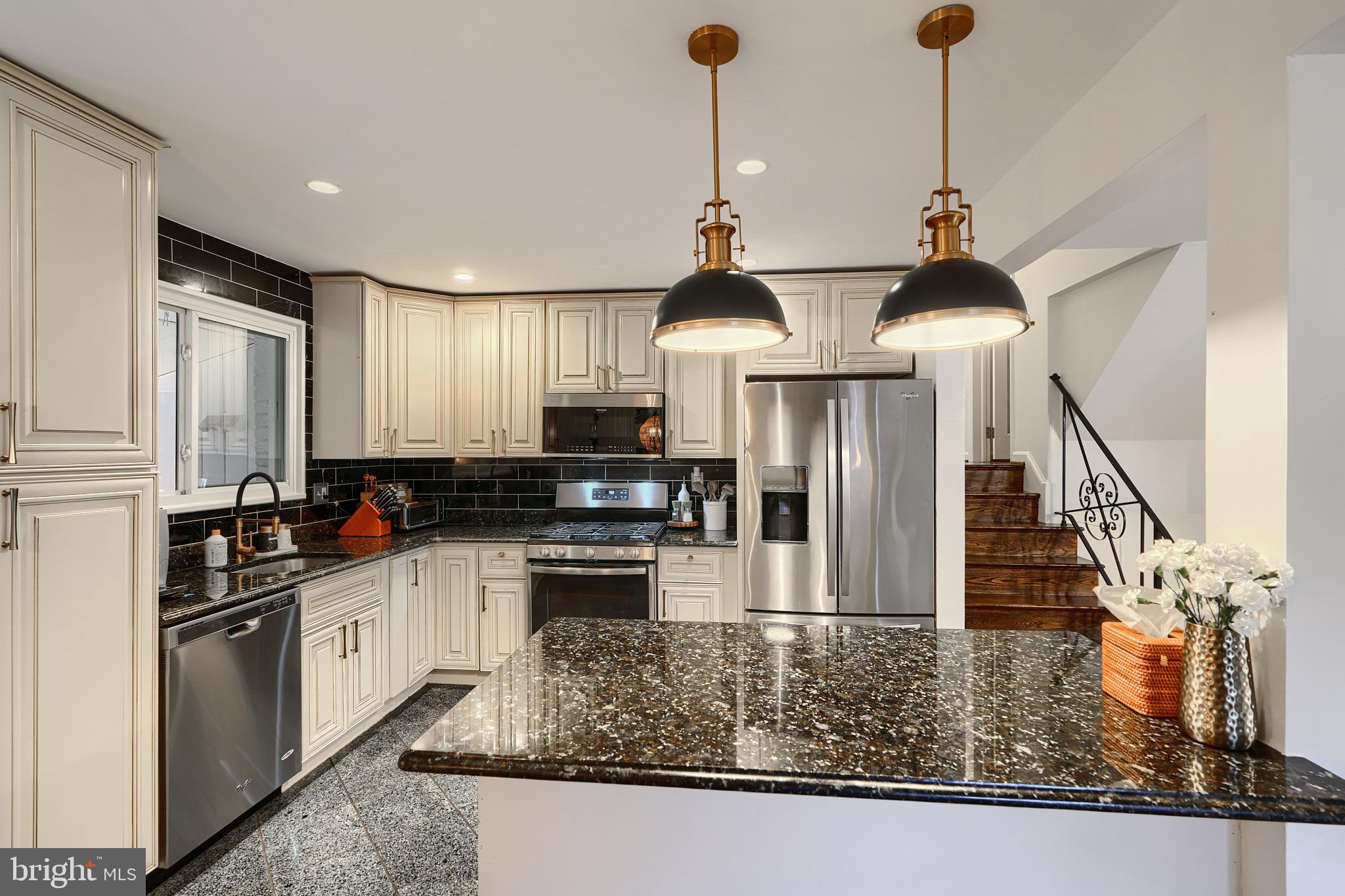 FERNWOOD - Residential