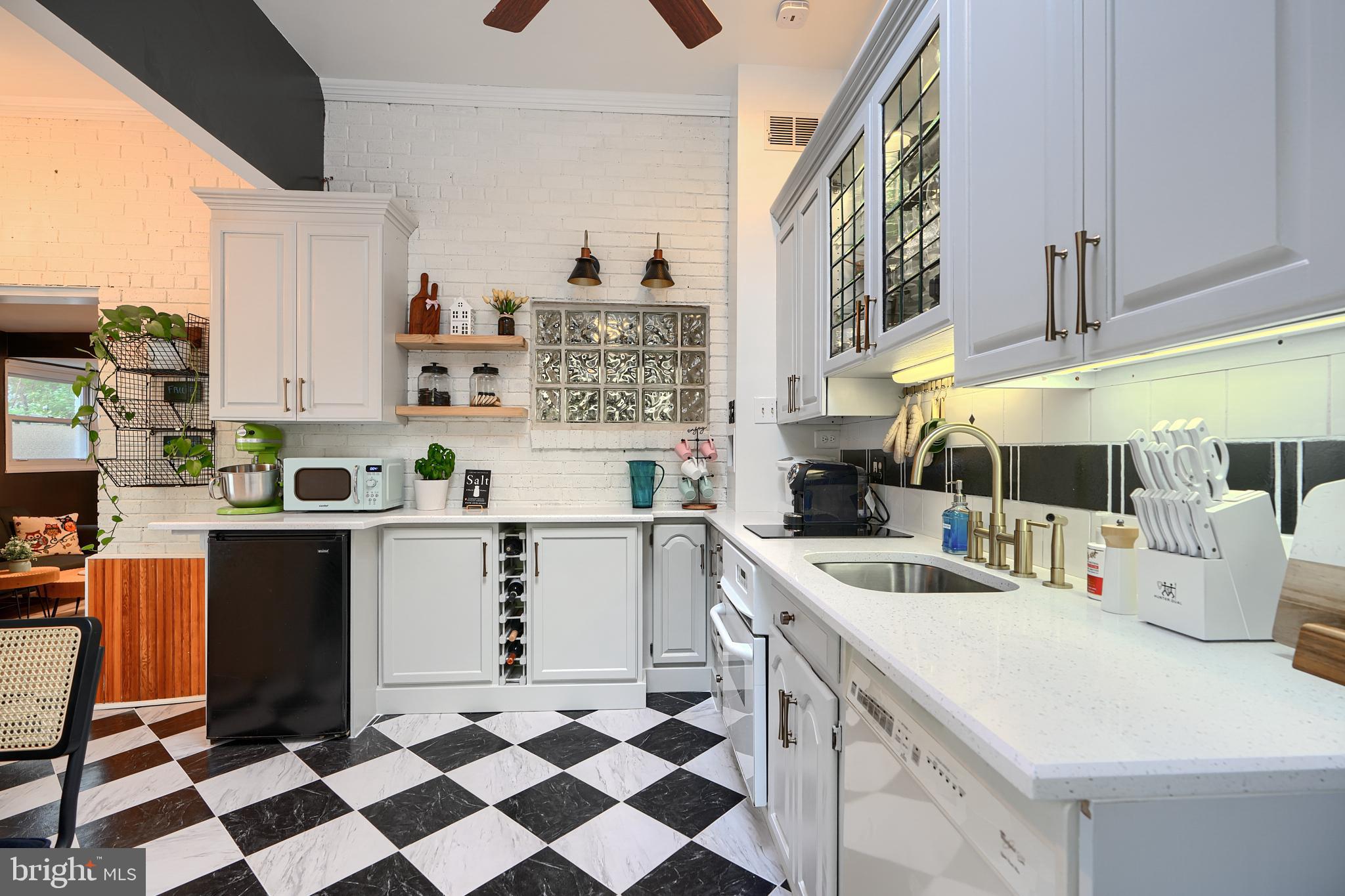 FERNWOOD - Residential