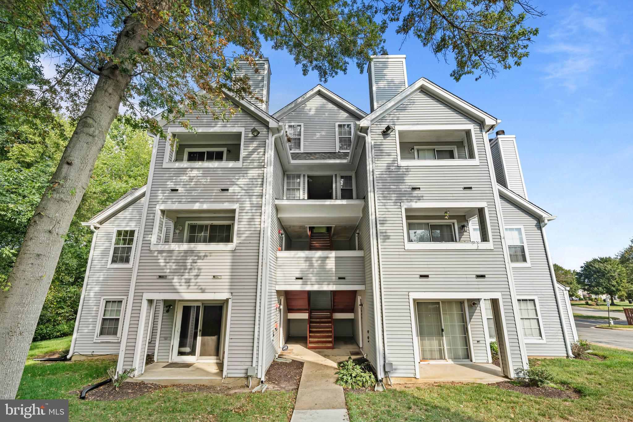 13606 LORD STERLING PLACE 11-6