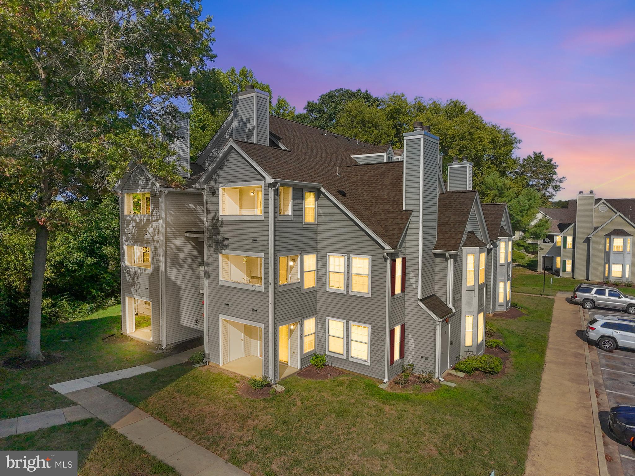 13606 LORD STERLING PLACE 11-6