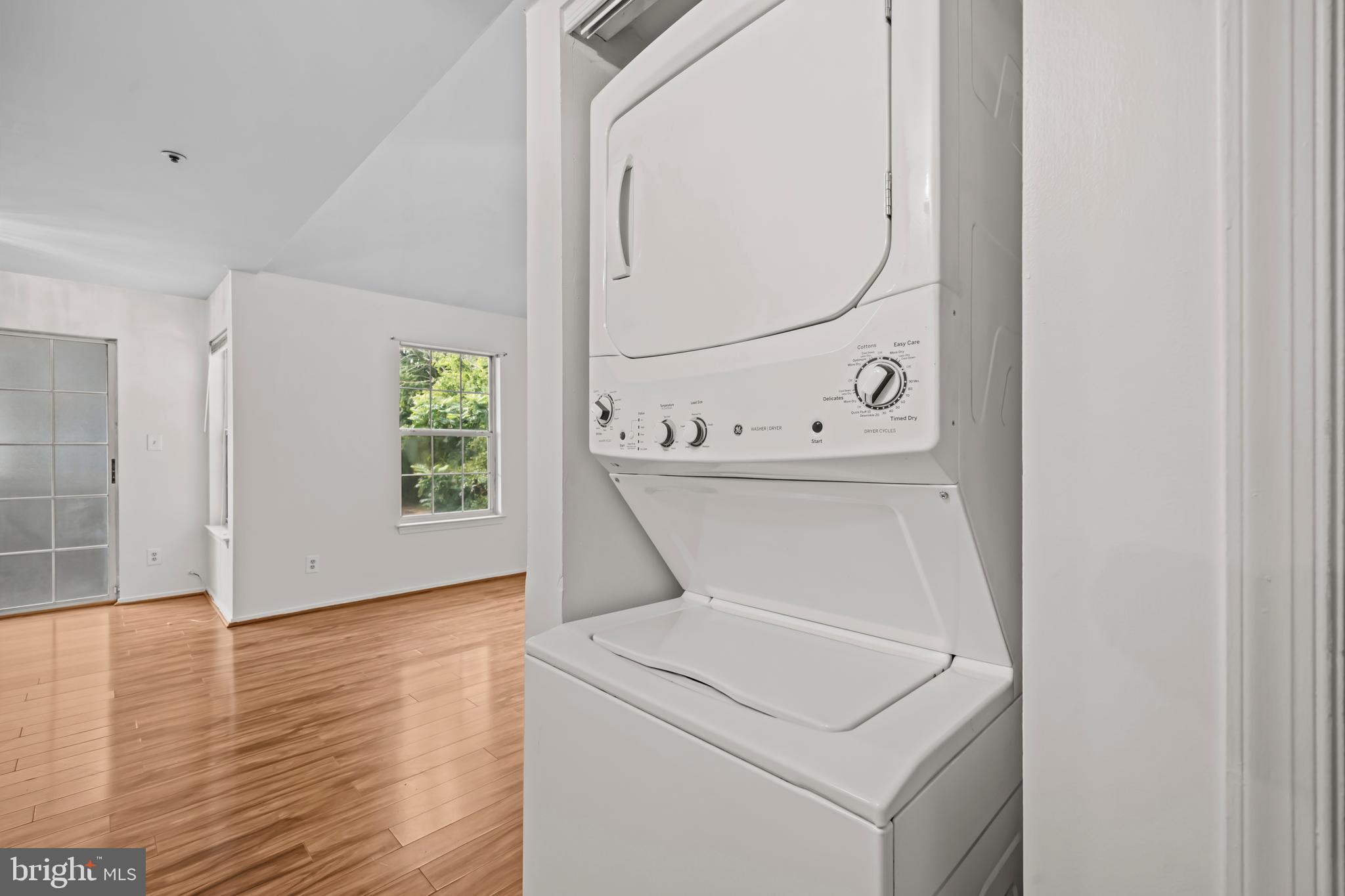 LORDS LANDING - Residential