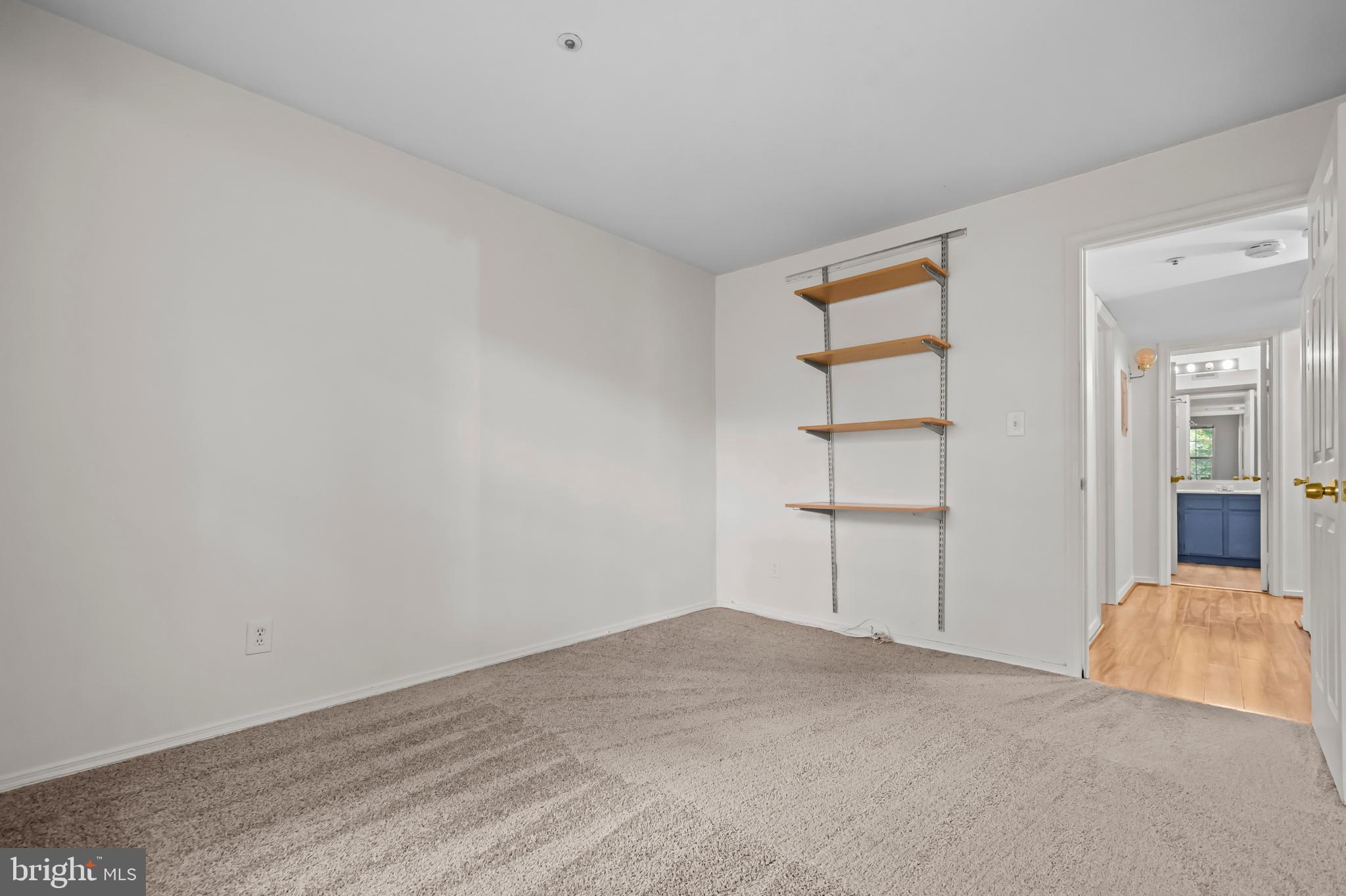 LORDS LANDING - Residential